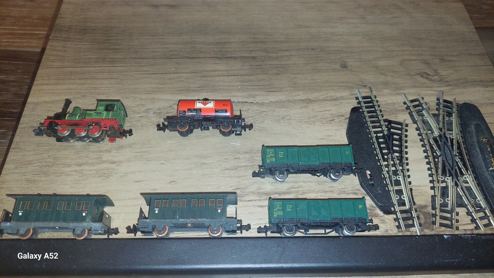 leuk oud setje (1968?) Minitrix, N-spoor, Ophalen of Verzenden, Gebruikt, Gelijkstroom, Overige merken