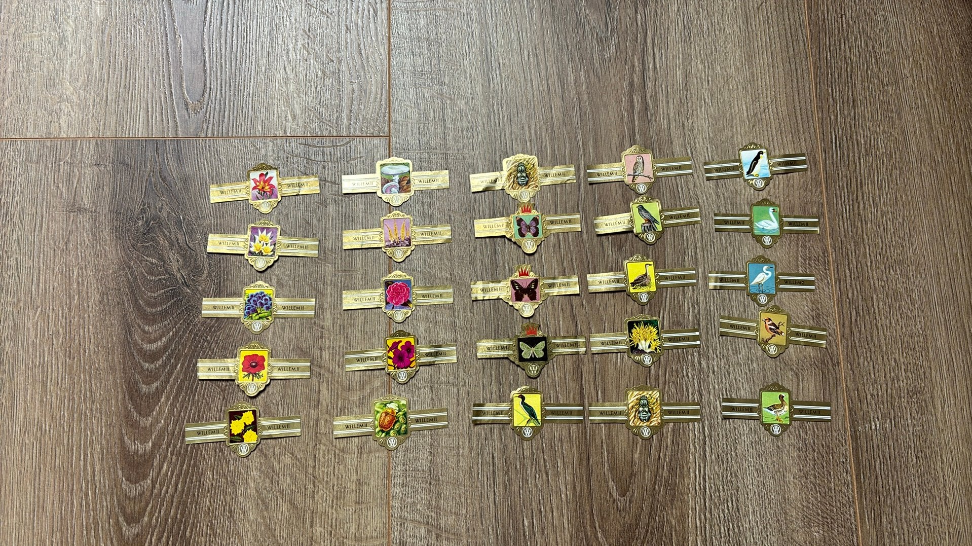 Mooie sigarenbandjes van Willem 2, Ophalen, Zo goed als nieuw