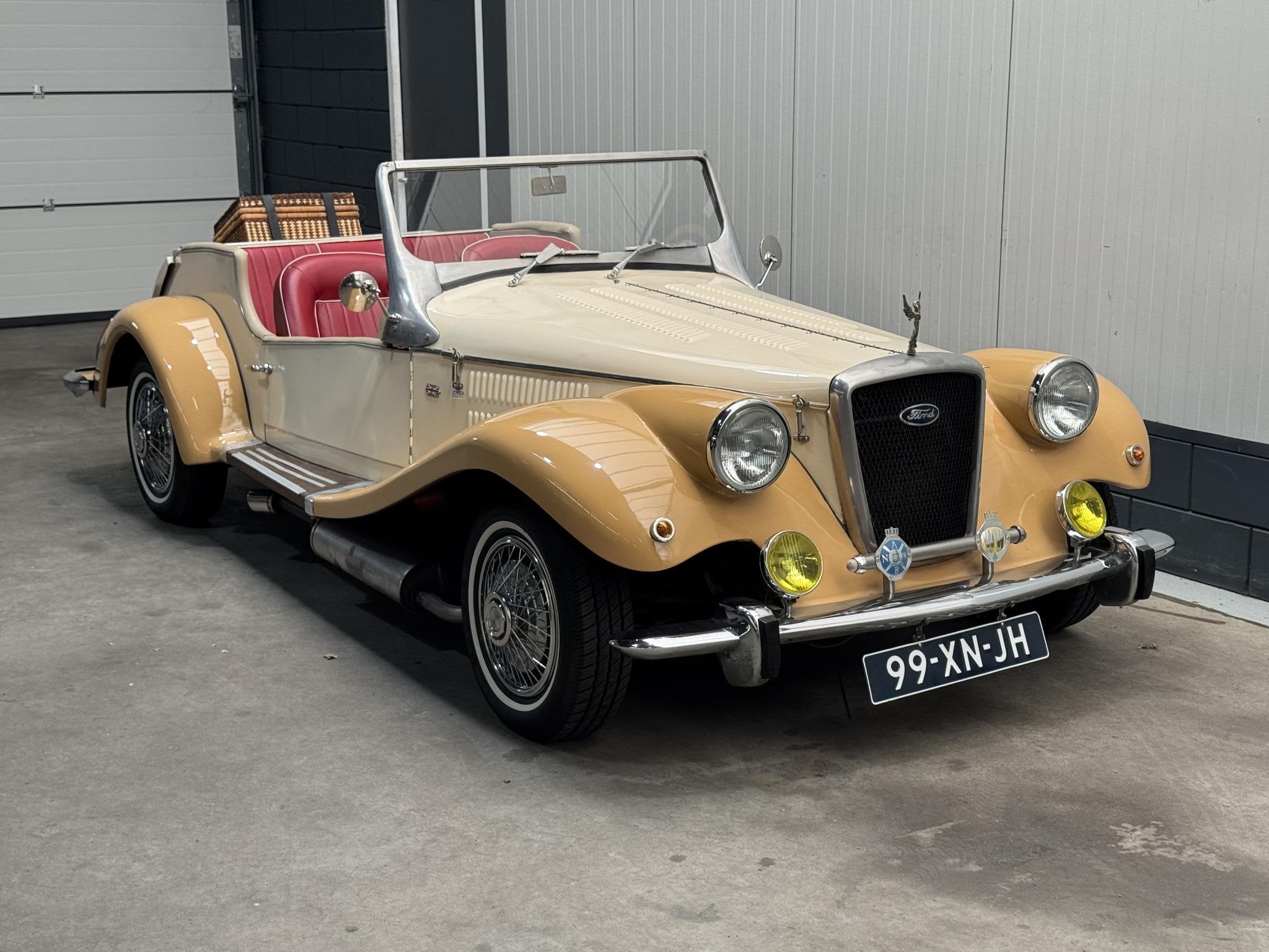 Spartan Cortina 1600 base 1600 BASE Cabrio Oldtimer Uniek In, Auto's, Gebruikt, 4 cilinders, Cabriolet, 4 stoelen