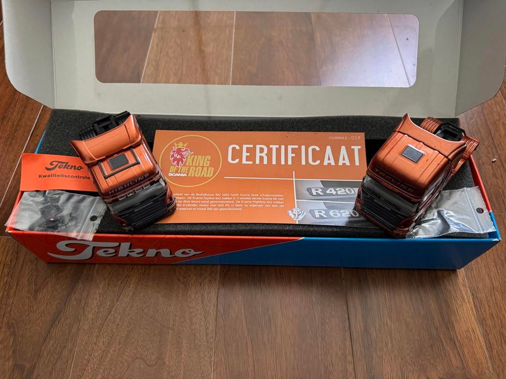 2x Tekno Scania R420 en R620 RAI 2005 met Certificaat, Ophalen of Verzenden, Nieuw, Bus of Vrachtwagen, Tekno