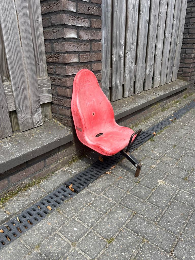 Berg skelter stoeltjes: duo en losse stoel, Ophalen, Zo goed als nieuw, Berg, Duozit