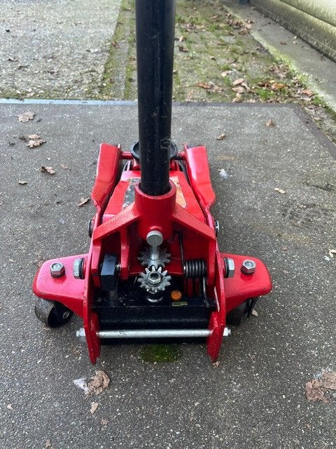 Garagekrik profesioneel 2.5 ton, Ophalen, Gebruikt, Hydraulisch, Garagekrik