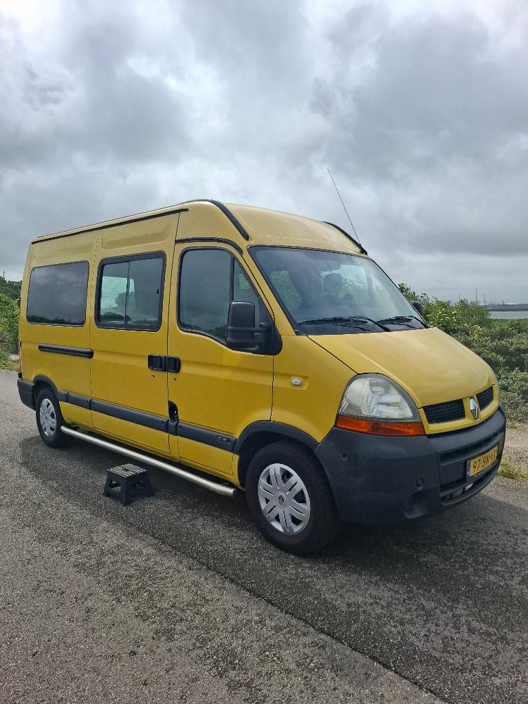 Camper Renault Master 2 2.5 cDi met nieuwe APK., Caravans en Kamperen, Overige merken, Buscamper of Camperbus, Tot en met 2, Particulier