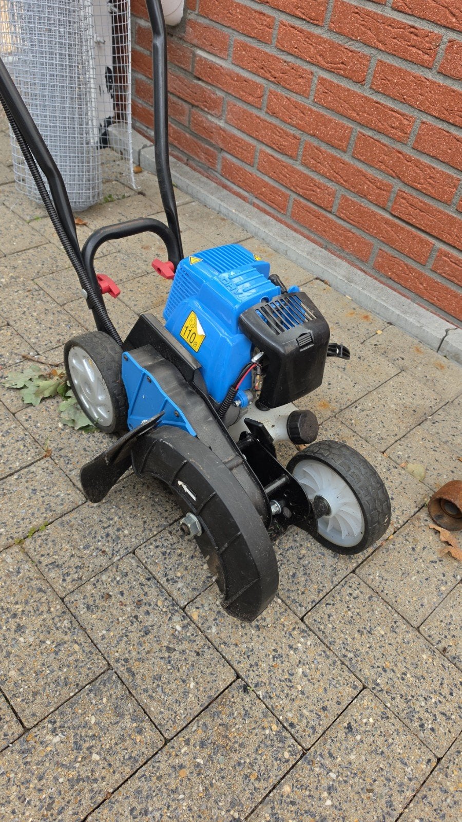 graskantensnijder machine te koop, Ophalen of Verzenden, Gebruikt, Benzine, Kantenfrees