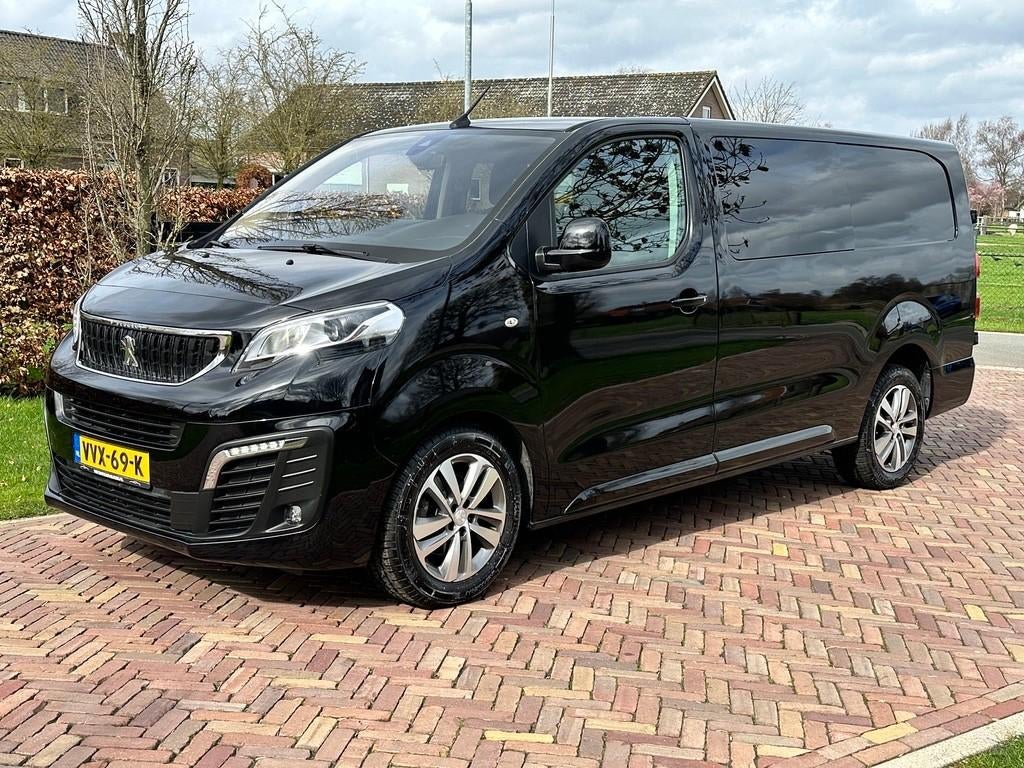 Peugeot Expert dc Long 2.0 Bluehdi 180pk 6p.Eat8, 2022,, Auto's, Stof, 4 cilinders, Zwart, Bedrijf