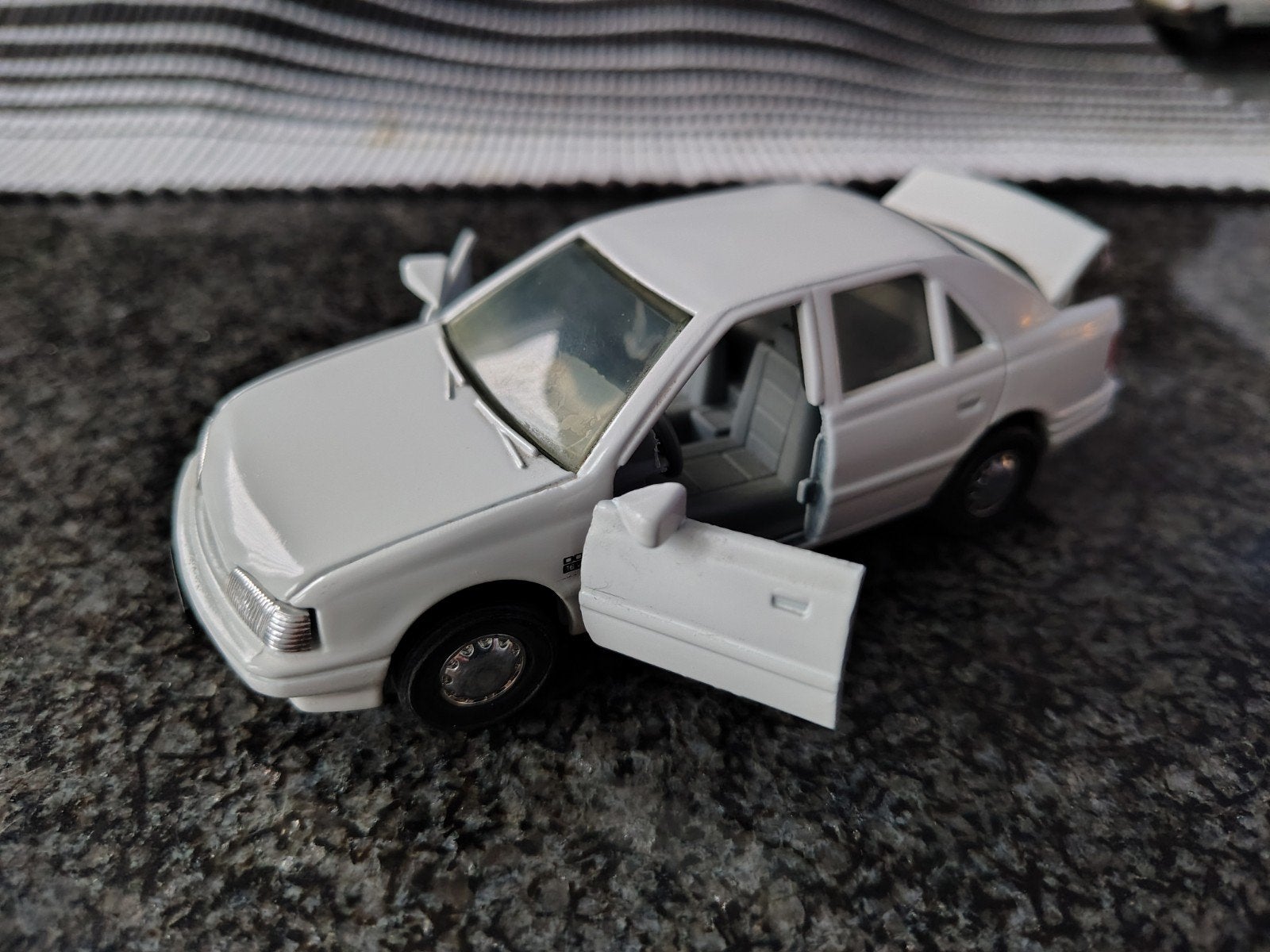 Hyundai Elantra 1:35 van Kingstar, Verzenden, Zo goed als nieuw, Auto