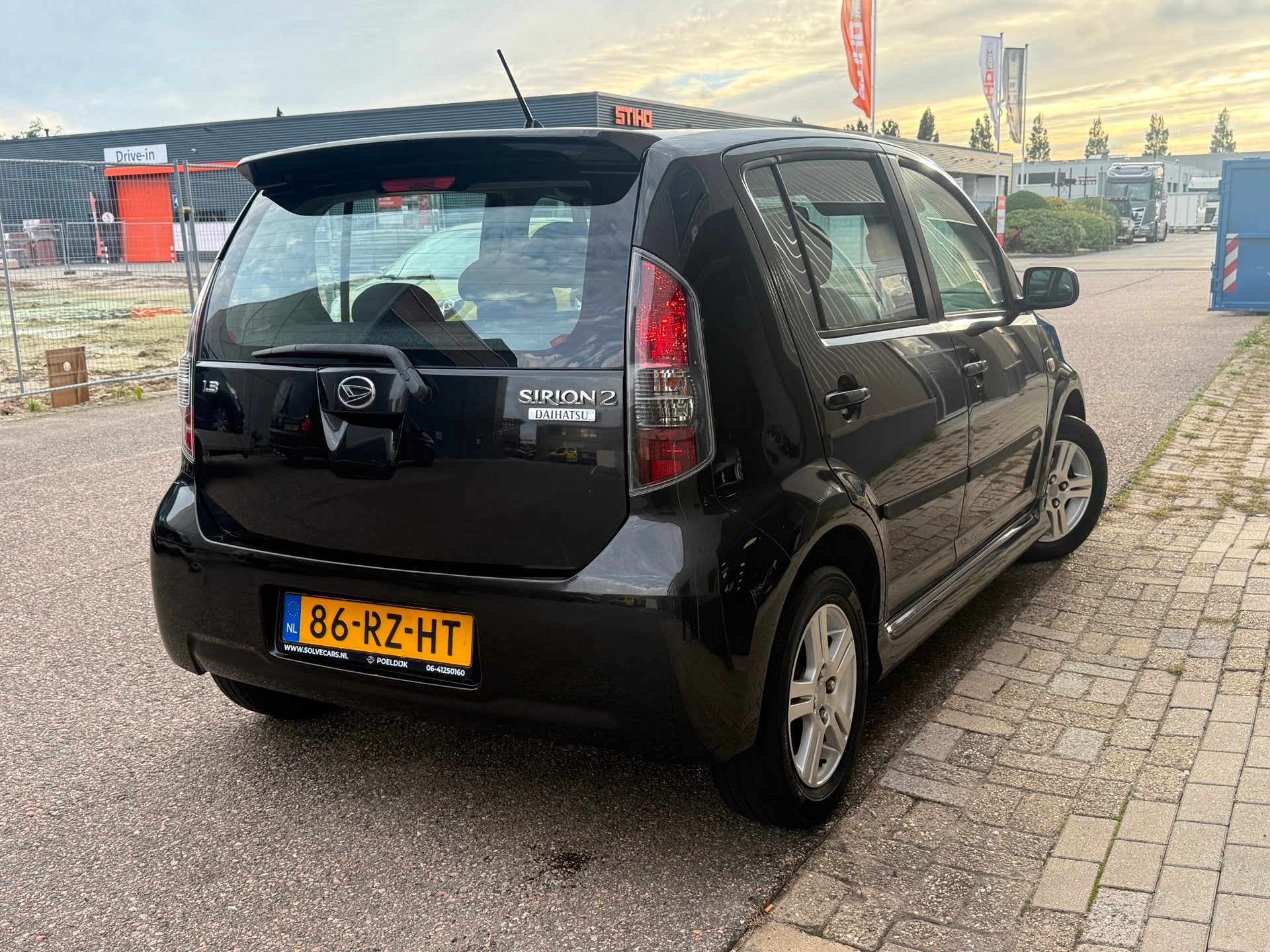 Daihatsu Sirion 2 1.3-16V Comfort Airco Boekjes, Voorwielaandrijving, Dealer onderhouden, Huisgarantie, 4 cilinders