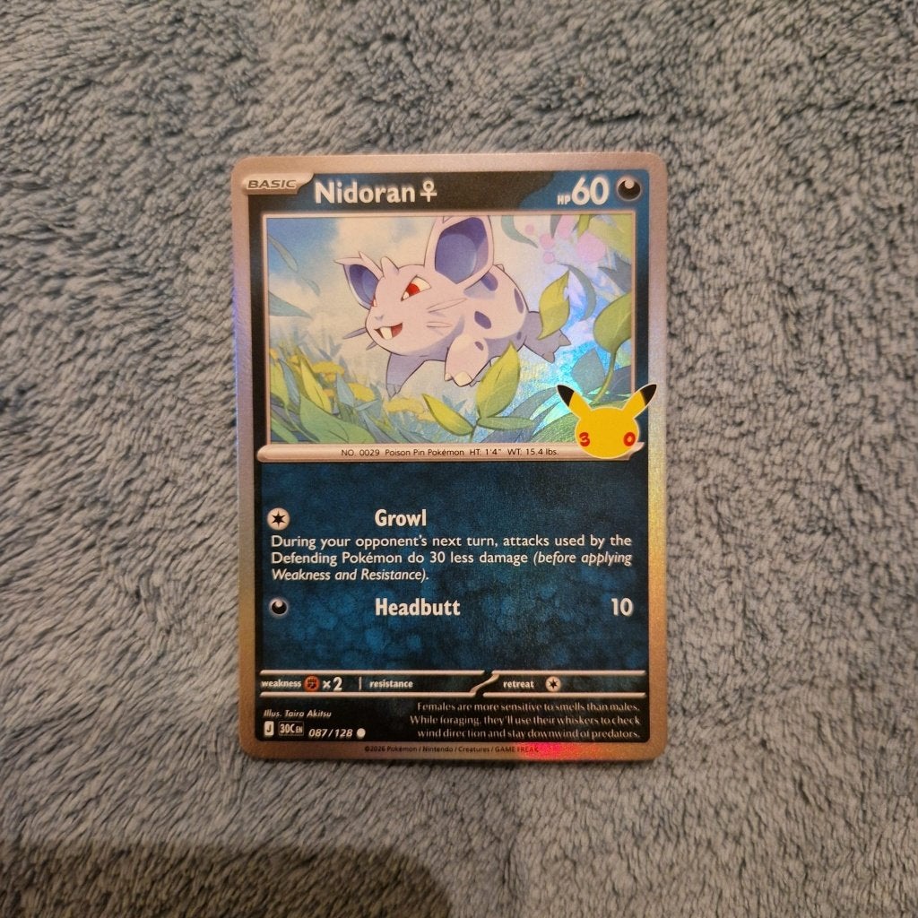 Nidoran  087/128 Pokémon 30th Celebration holo, Ophalen of Verzenden, Zo goed als nieuw, Losse kaart, Foil
