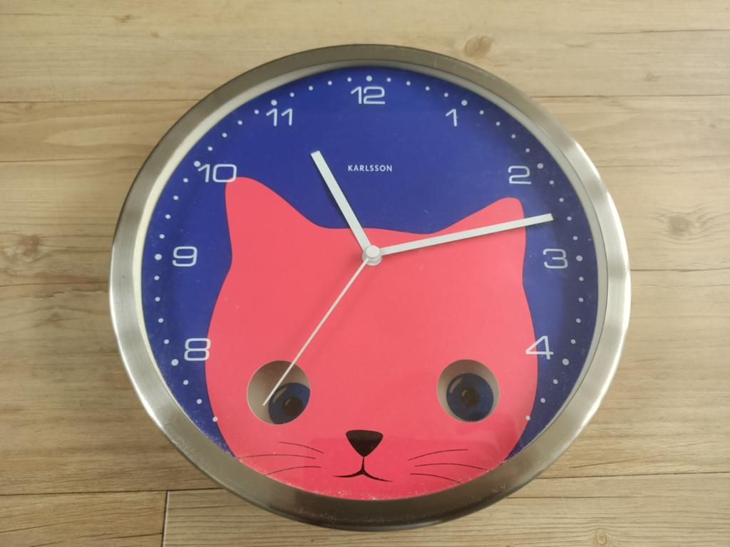 Karlsson wandklok met kattengezicht kat poes klok, Ophalen of Verzenden, Gebruikt
