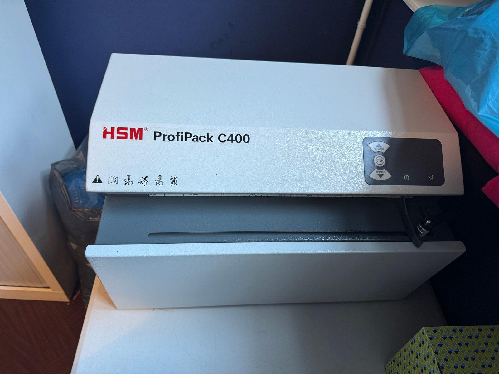 HSM ProfiPack C400 Karton Perforator, Ophalen, Zo goed als nieuw