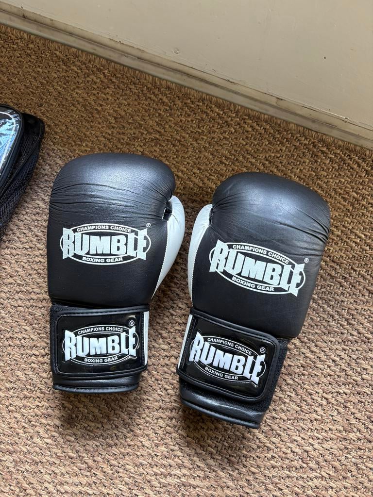Rumble Ready 2.0 Boks/Kickbokshandschoenen 12-oz, Ophalen of Verzenden, Gebruikt, Bokshandschoenen