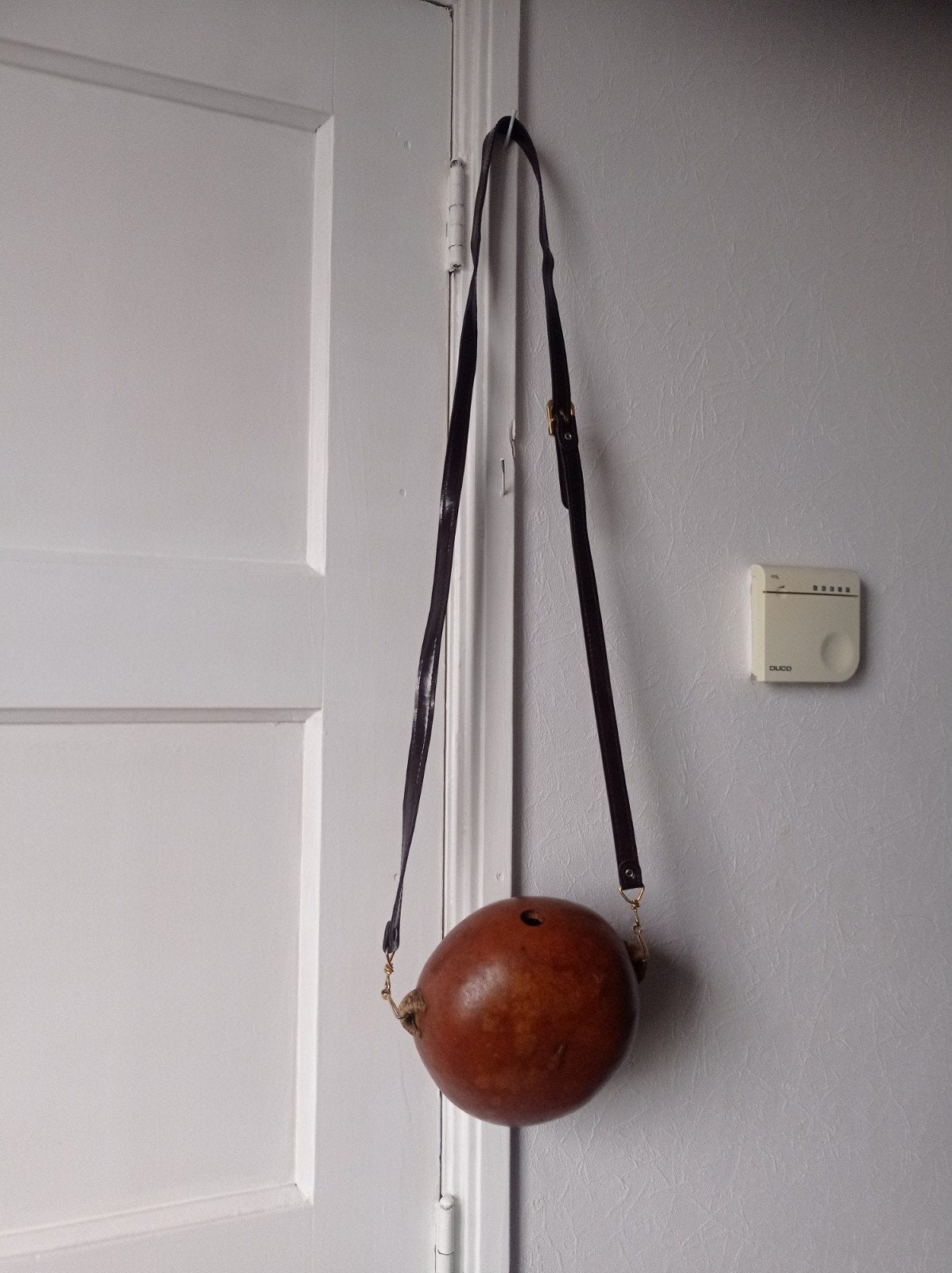 vintage kokosnootdoos of flessenhouder, Ophalen of Verzenden, Huis en Inrichting