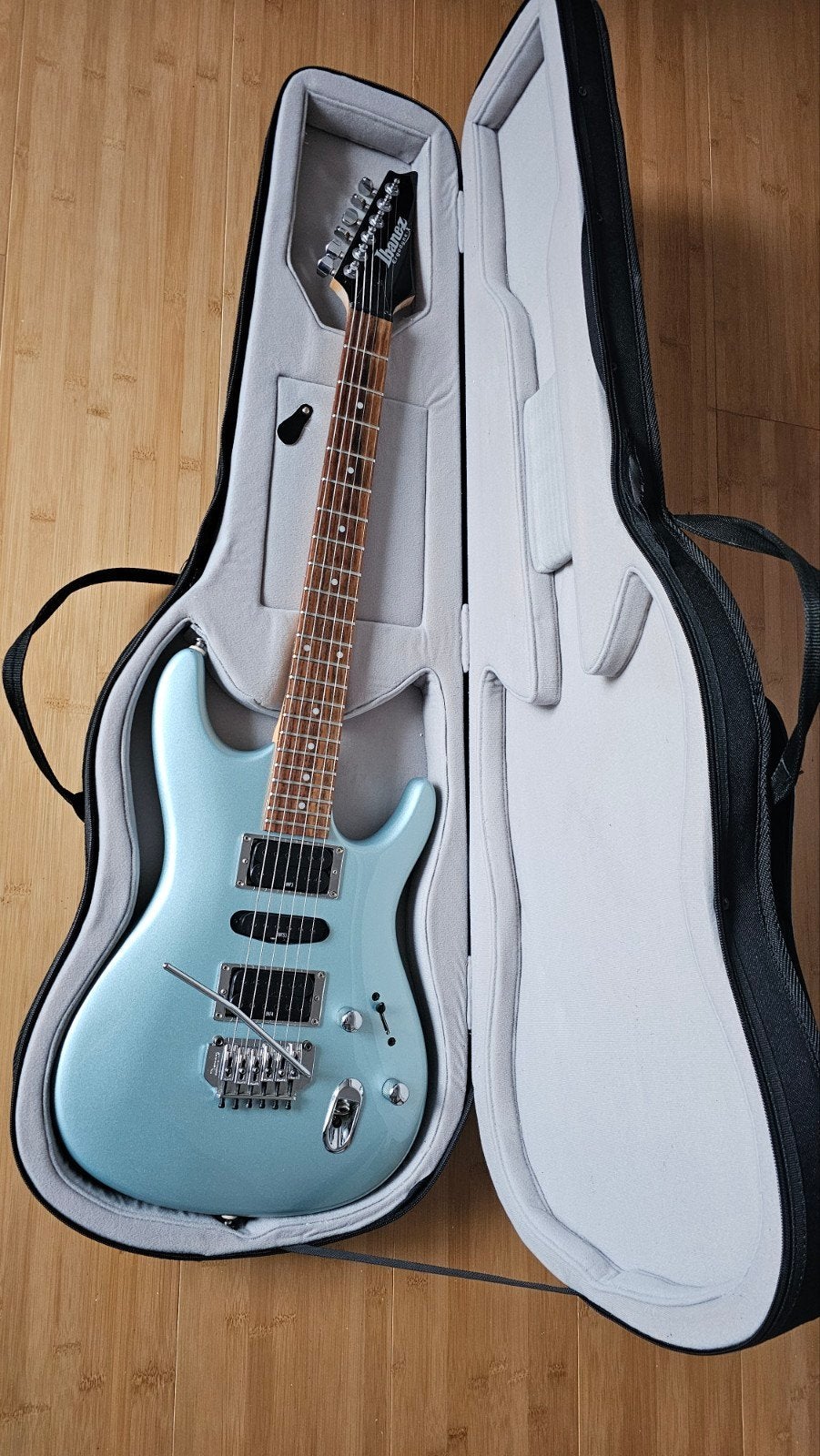 Ibanez EXR 170 Ergodyne Elektrische Gitaar, Ophalen of Verzenden, Zo goed als nieuw, Solid body, Ibanez