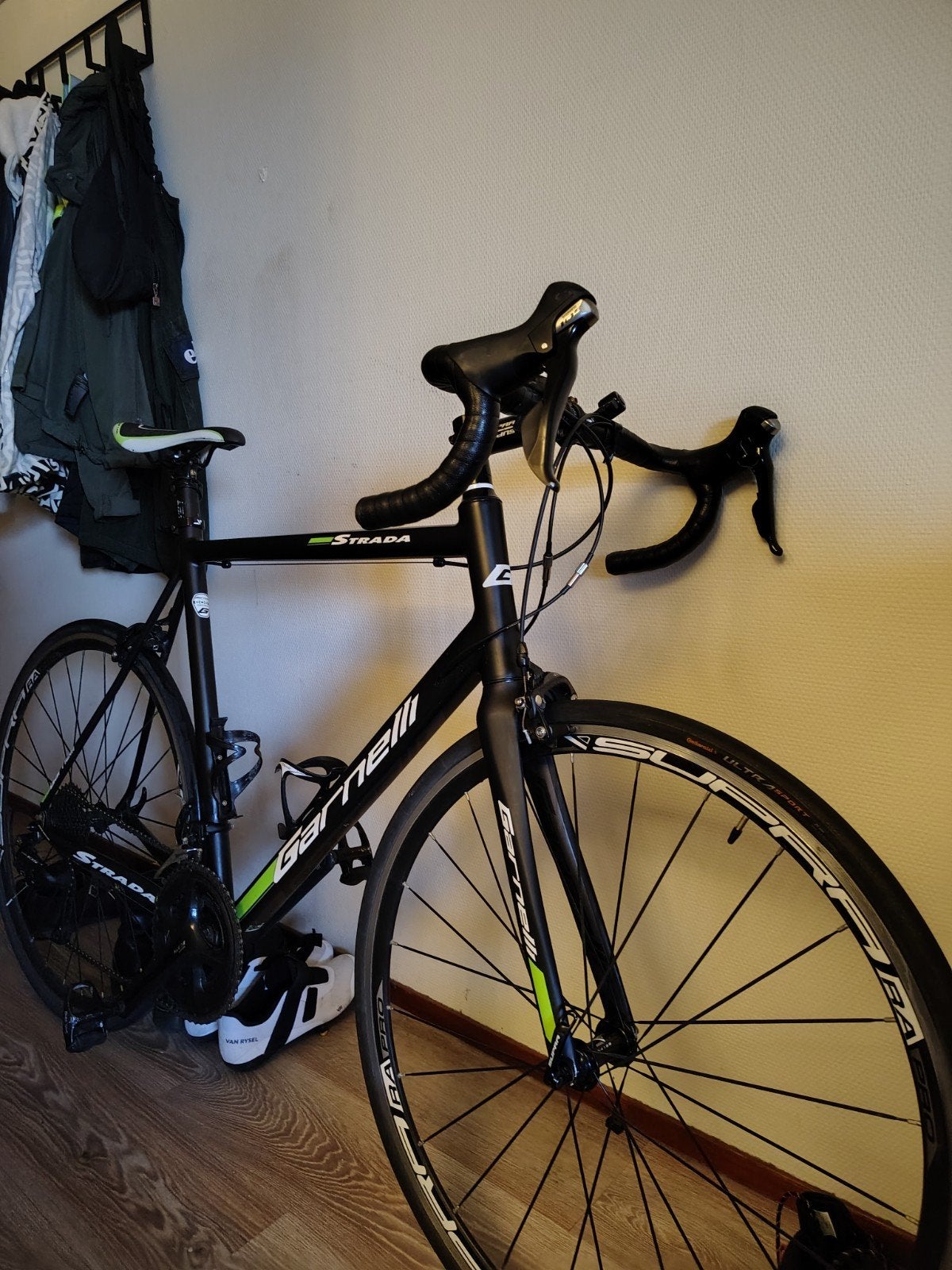 Racefiets met Shimano 105, Fietsen en Brommers, Fietsen | Racefietsen, Gebruikt, Aluminium, 15 tot 20 versnellingen, Ophalen