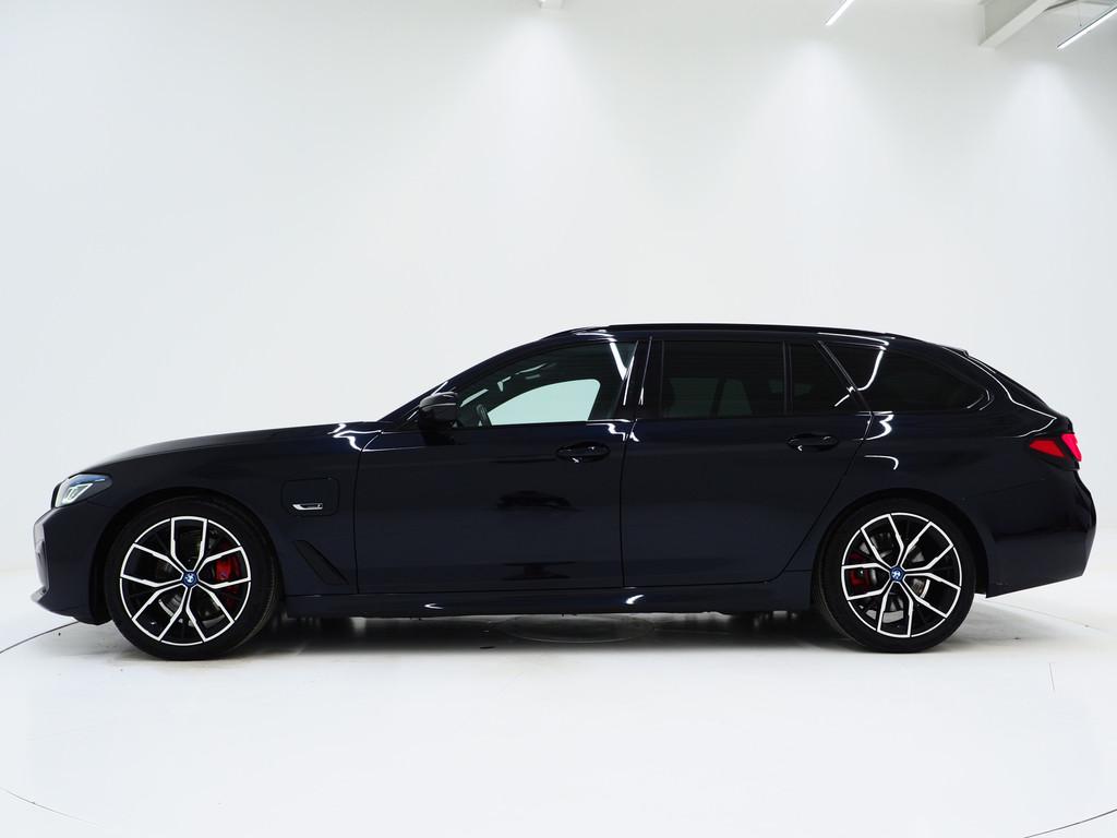 BMW 5 Serie Touring 530e M Sport Shadow Line | Panoramadak |, 1998 cc, Achterwielaandrijving, Gebruikt, Zwart