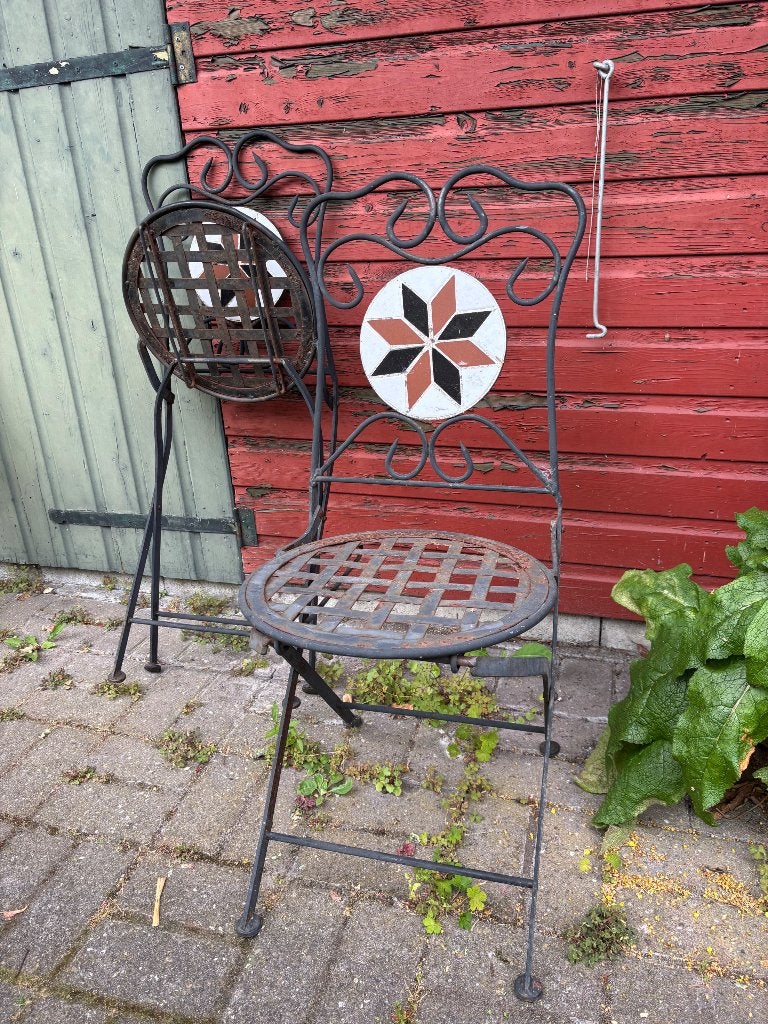 Twee bistro stoeltjes met mosaic, Tuin en Terras, Ophalen, Gebruikt, Metaal, Inklapbaar