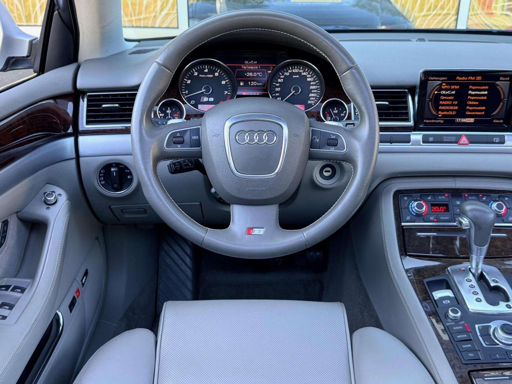 Audi S8 5.2 V10 Facelift |1e eigenaar|Dealer onderhouden|102, Auto's, Audi, Automaat, Gebruikt, 5204 cc, Startonderbreker