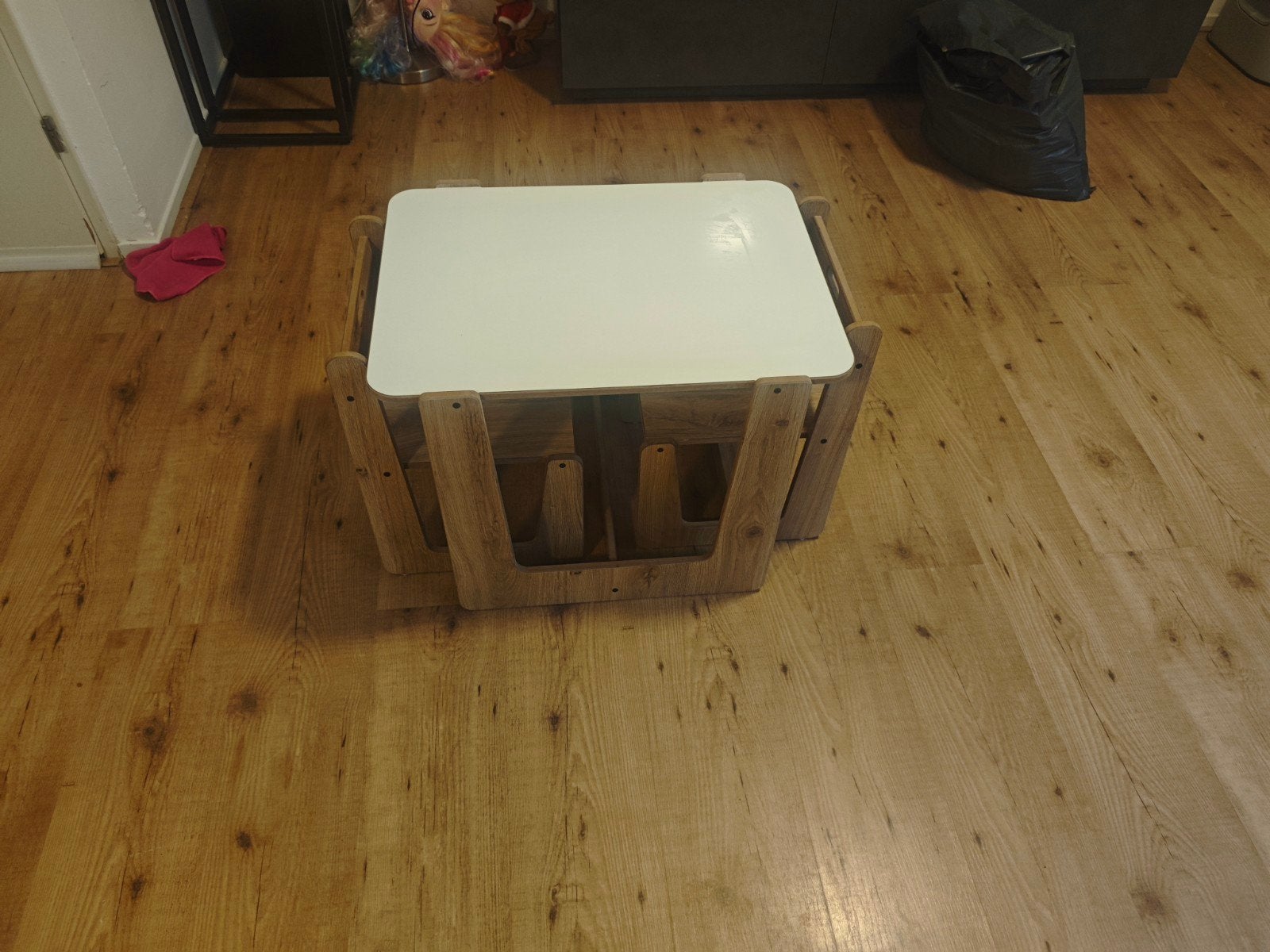 Minerakids Montessori speel- en activiteitenset (0-4 jaar), Kinderen en Baby's, Kinderkamer | Tafels en Stoelen, Ophalen