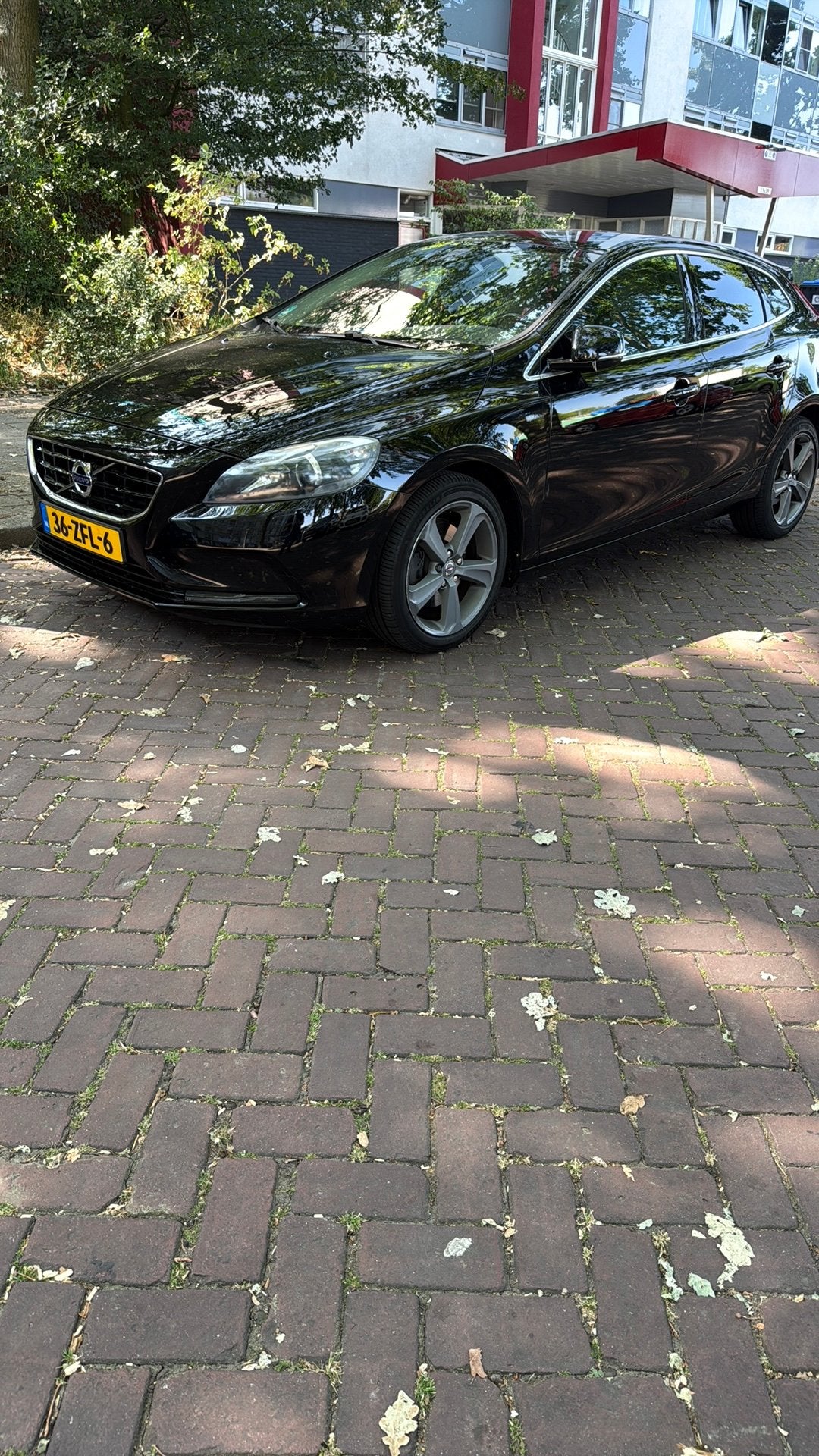 Volvo V40 1.6 T4 180PK 2012 Zwart, Auto's, Volvo, Particulier, V40, Achteruitrijcamera, Airconditioning, Alarm, Automatische klimaatregeling