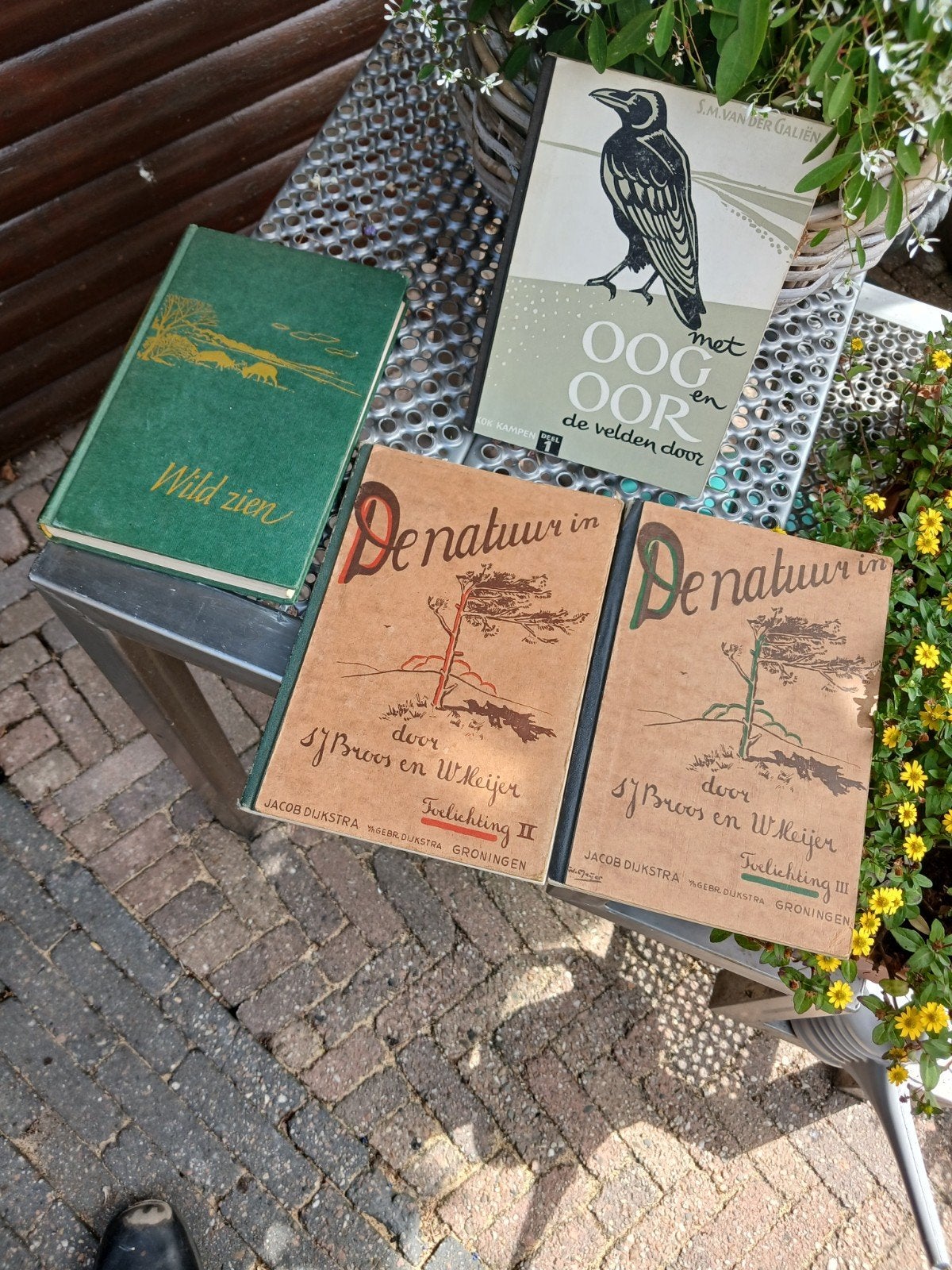 Vintage Natuurboeken: Oog en Oor, De Natuur in, Wild Zien, Ophalen of Verzenden, Gelezen, Natuur algemeen, S.M. van der Galiën, S.J. Broos, W. Keijer