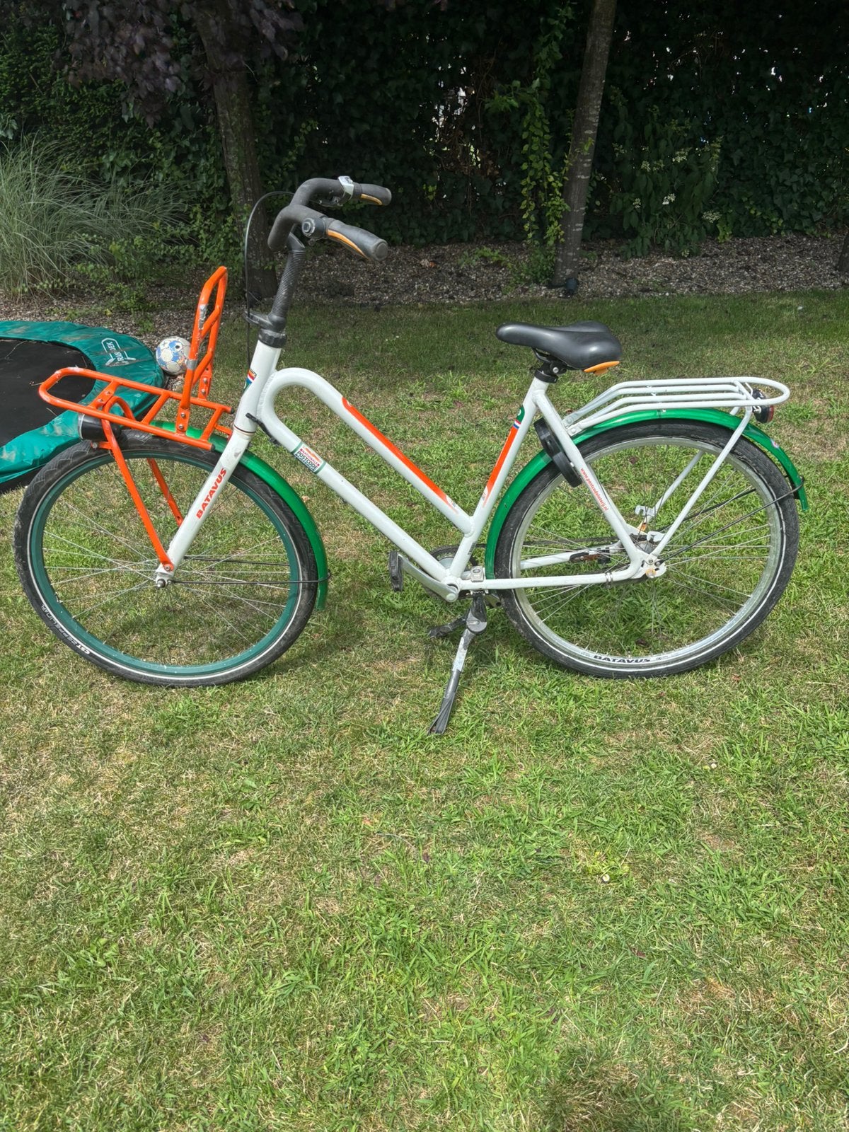 Batavus damesfiets 28 inch – 3 versnellingen – nieuw slot, Fietsen en Brommers, Fietsen | Dames | Omafietsen, Ophalen, Zo goed als nieuw