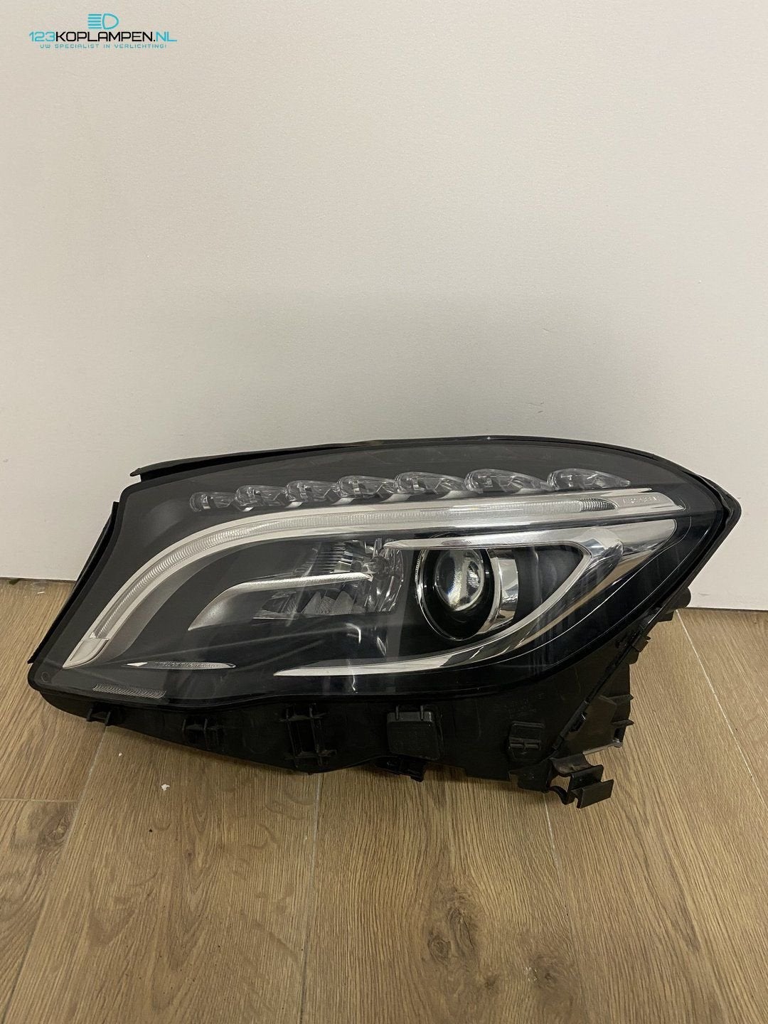 Mercedes W156 GLA ILS Xenon koplamp links