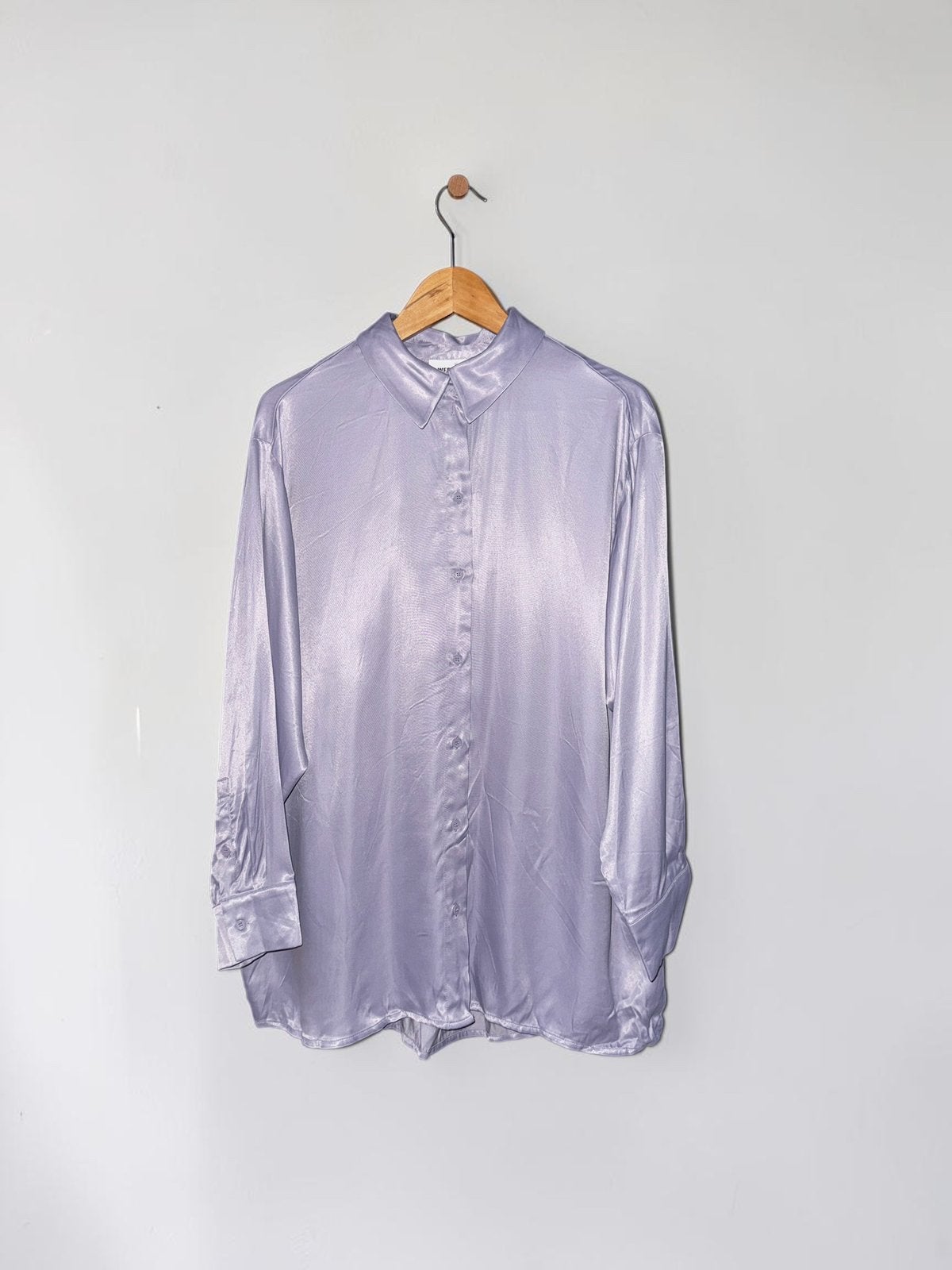 Weekday Carol shirt blouse overhemd top lila M medium 38, Ophalen of Verzenden, Nieuw, Maat 38/40 (M), Paars