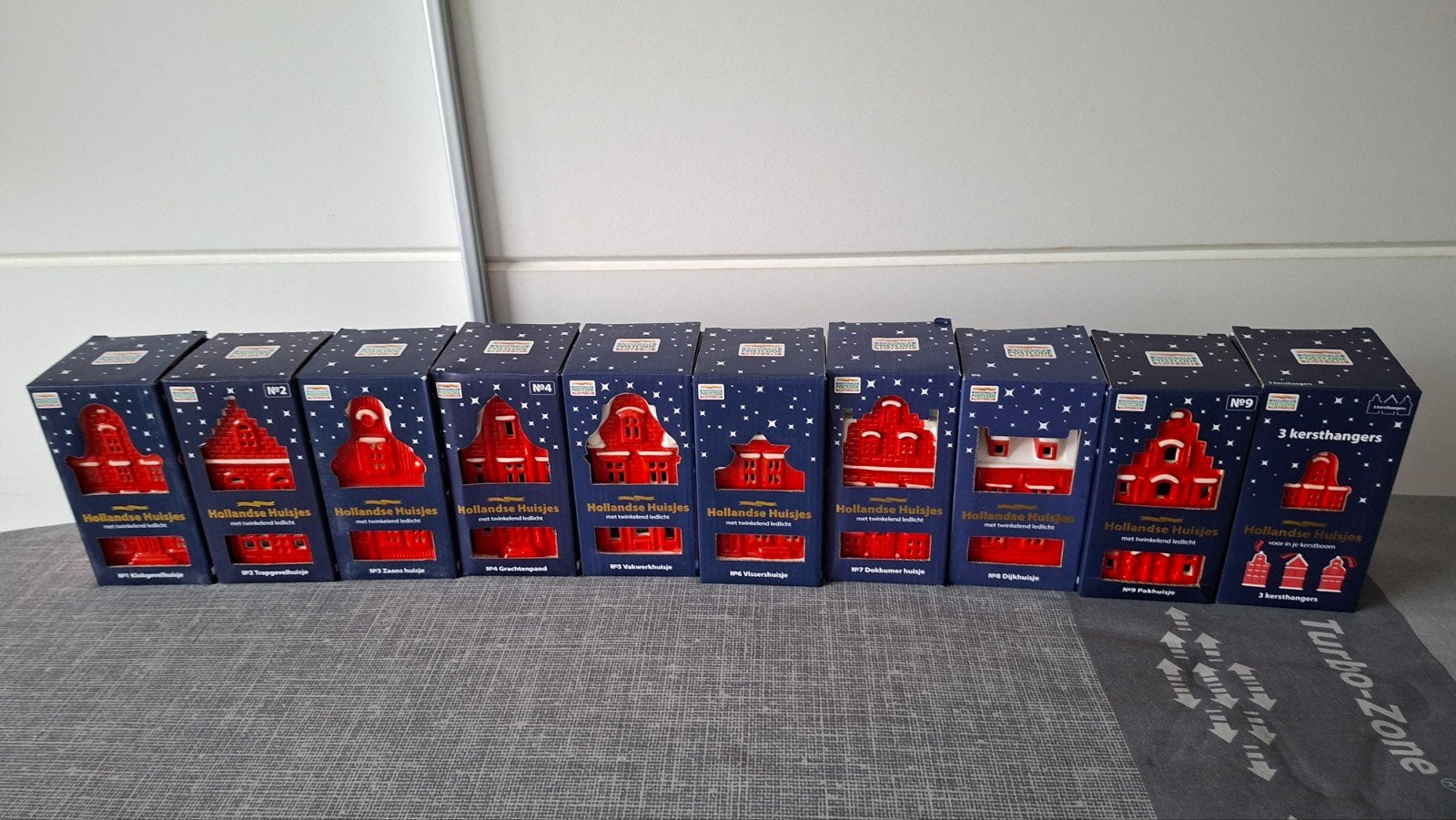 Postcodeloterij huisjes 1 t/m 9 en set hangers - Nieuw, Ophalen of Verzenden, Nieuw