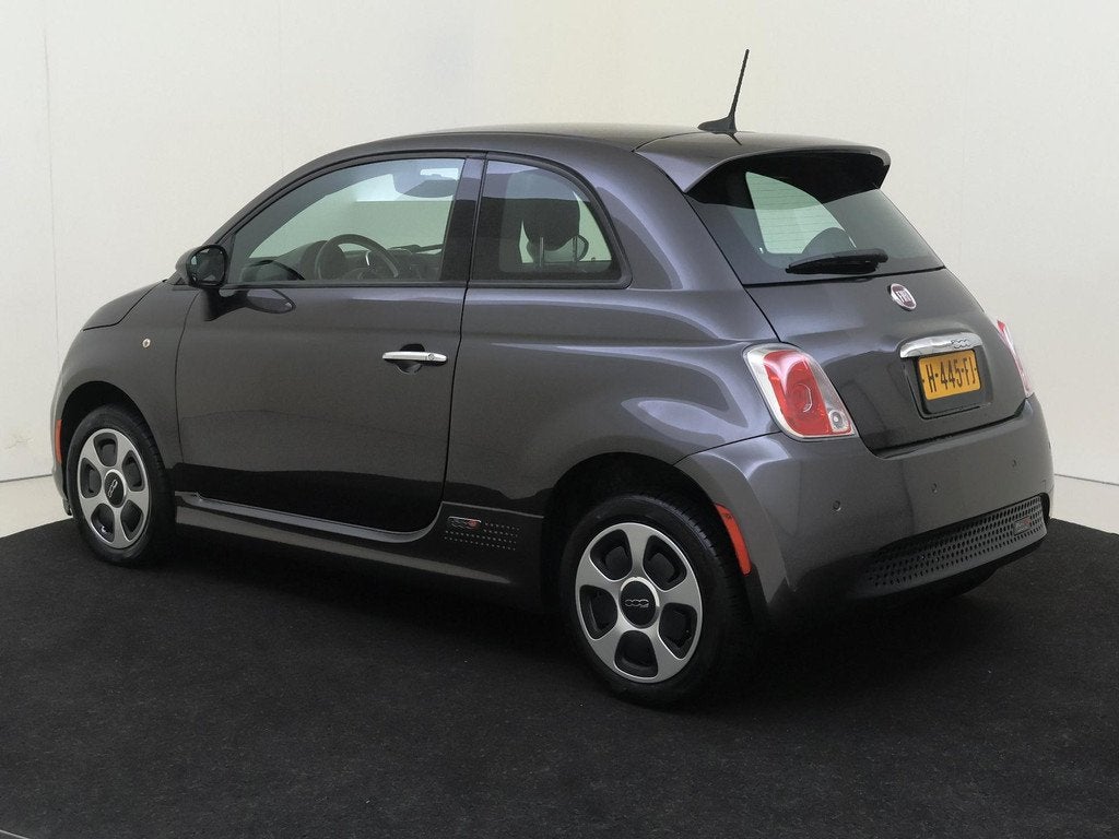 Fiat 500 E 24kwh | airco automatisch | cruise control | lede, Auto's, Fiat, 4 stoelen, Leder, Te koop, Voorwielaandrijving