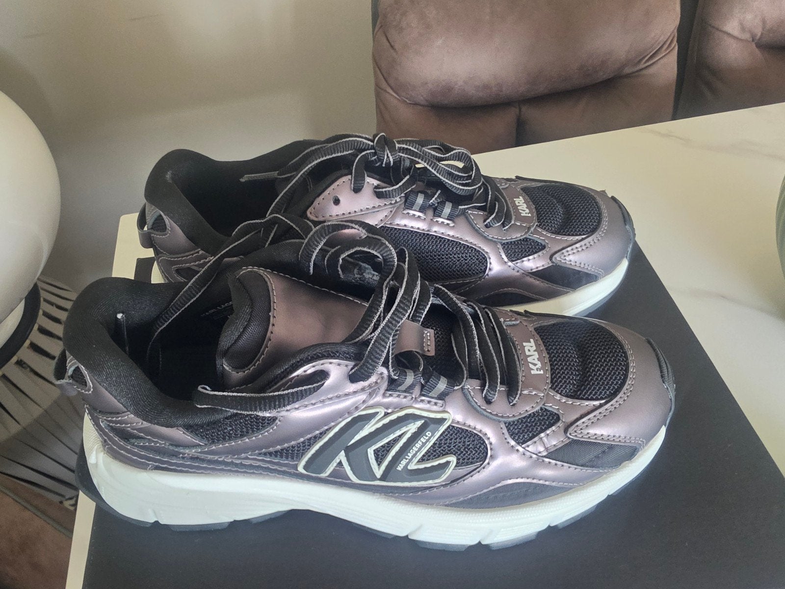 Karl Lagerfeld Orion Sidetrim Mix Lo Sneakers Maat 40 Nieuw, Kleding | Heren, Schoenen, Ophalen of Verzenden, Nieuw, Zwart
