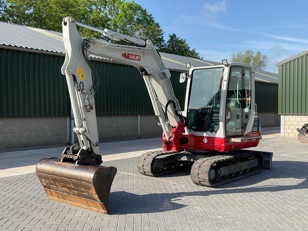 2019 Takeuchi TB 250 Rupsgraafmachine (C), Zakelijke goederen, Machines en Bouw | Kranen en Graafmachines, Graafmachine