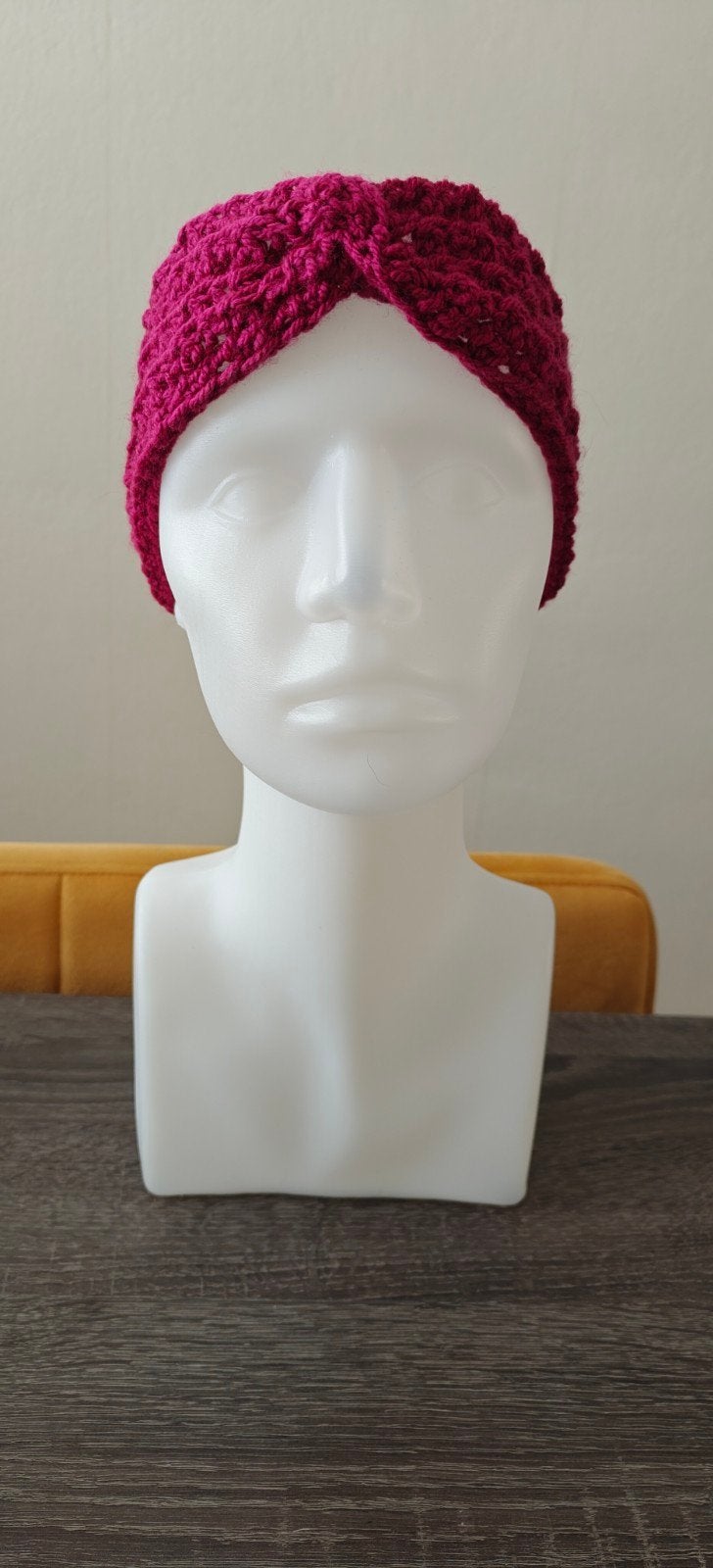 Handgemaakte fuchsia muts, hoofdband en sjaal set, Handgemaakt, Ophalen of Verzenden, Nieuw, Muts