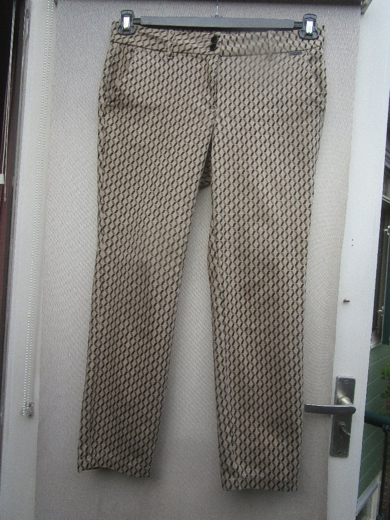 Broek RED BUTTON mt   40  plus  beige  met  print, Maat 38/40 (M), Beige, Ophalen of Verzenden, Zo goed als nieuw