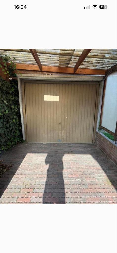 Gratis! Betonnen garage, Ophalen, Overige typen
