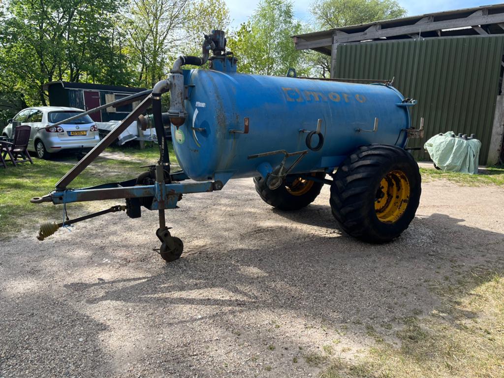 Mesttank giertank, Ophalen, Gewasbescherming en Bemesting