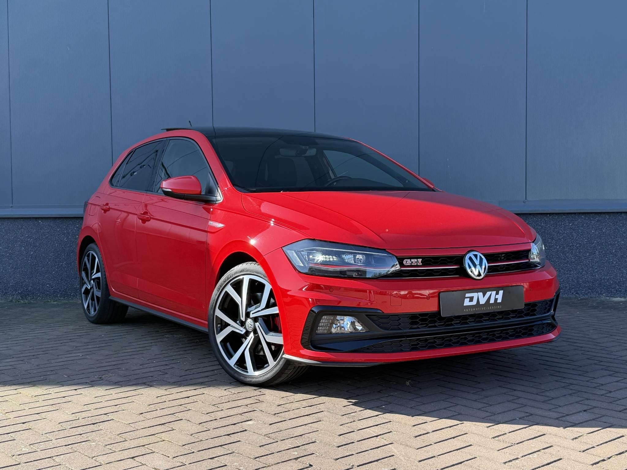 Volkswagen Polo 2.0 TSI GTI PANO | BEATS | VIRTUAL, Auto's, Automatische klimaatregeling, Stof, Gebruikt, Euro 6