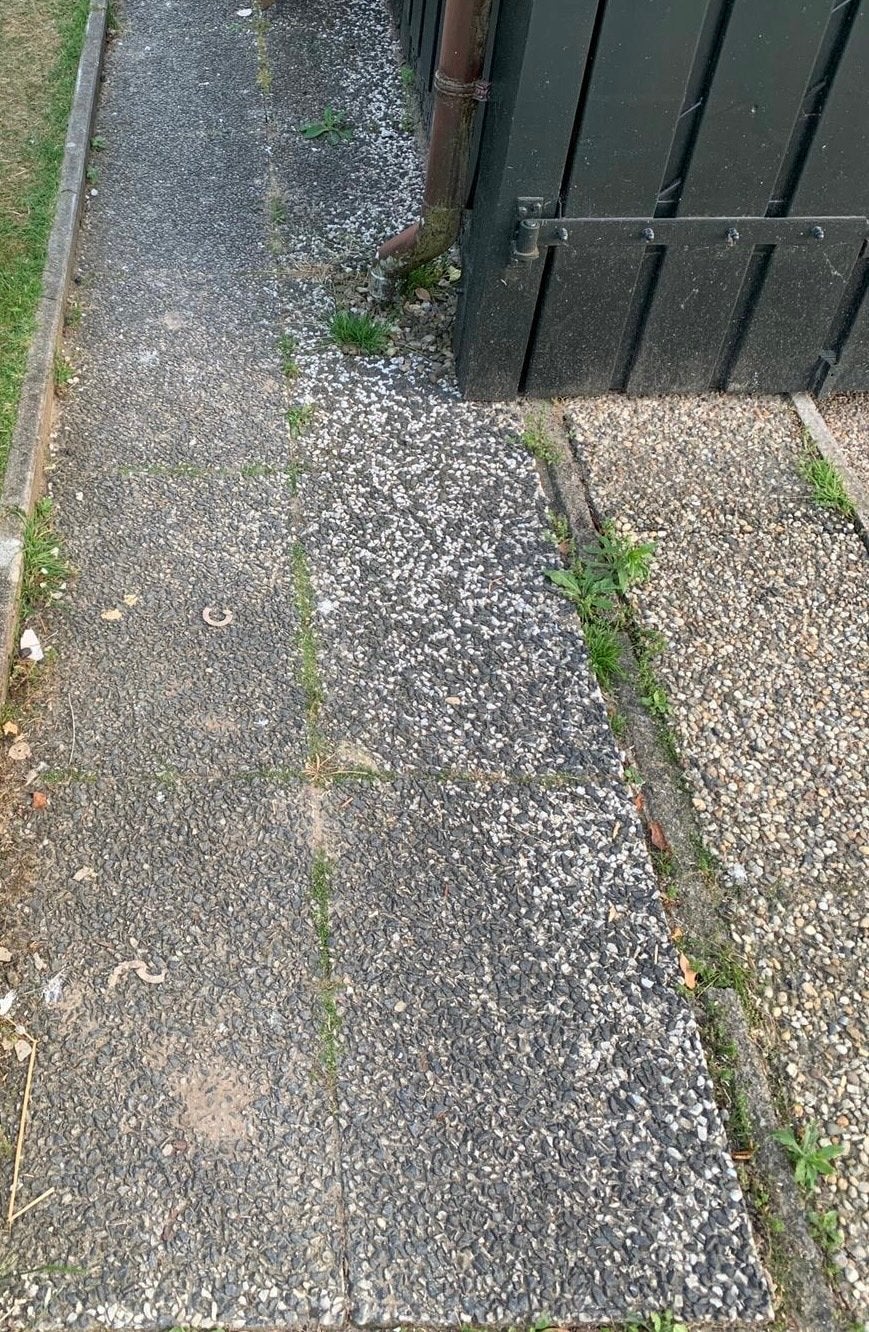 Grindtegel 60x40 - Gebruikt (ong 60 stuks), Tuin en Terras, Ophalen, Overige materialen, Gebruikt, Grind