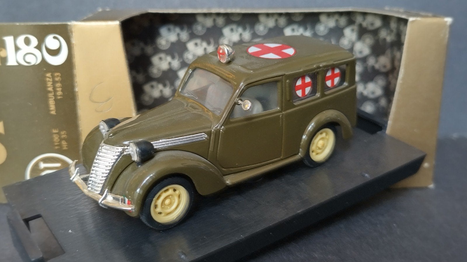 Fiat 1100 E Ambulance Militaire Italia 1:43 Brumm Pol, Hobby en Vrije tijd, Modelauto's | 1:43, Overige merken, Auto, Verzenden