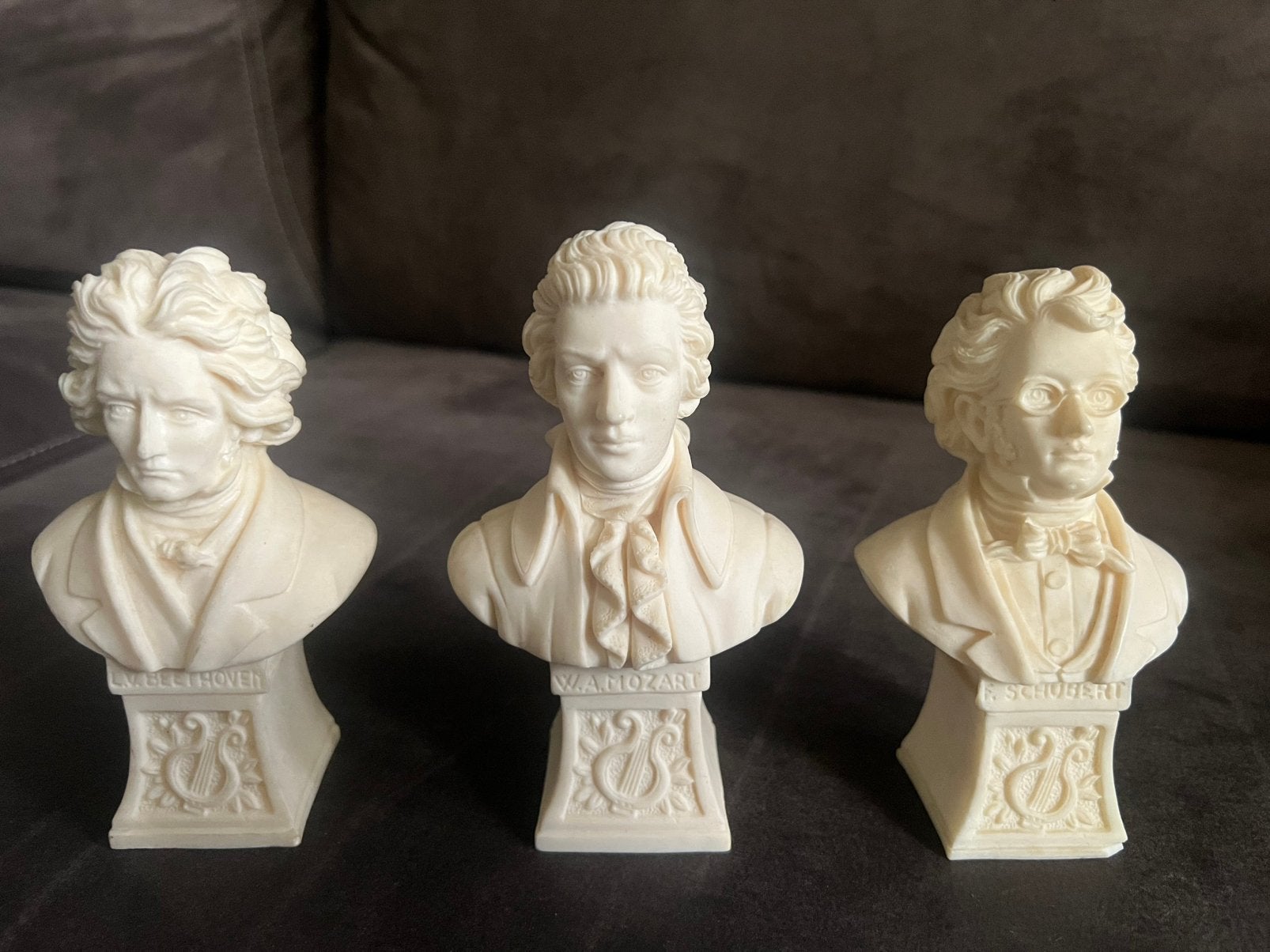 3 Vintage Albasten Beeldjes Ludwig / Schubert / Mozart., Ophalen of Verzenden, Zo goed als nieuw, Mens