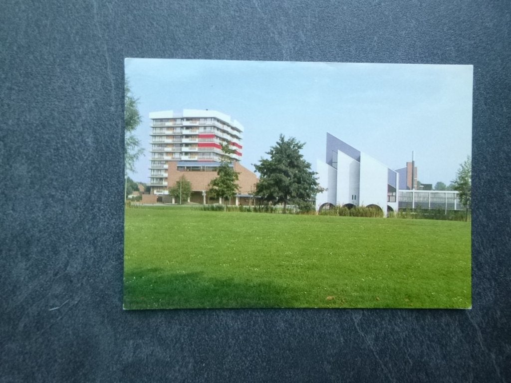 Krimpen a/d IJssel, gemeentehuis 1980, Verzamelen, Ansichtkaarten | Nederland, Verzenden, 1980 tot heden, Gelopen, Zuid-Holland