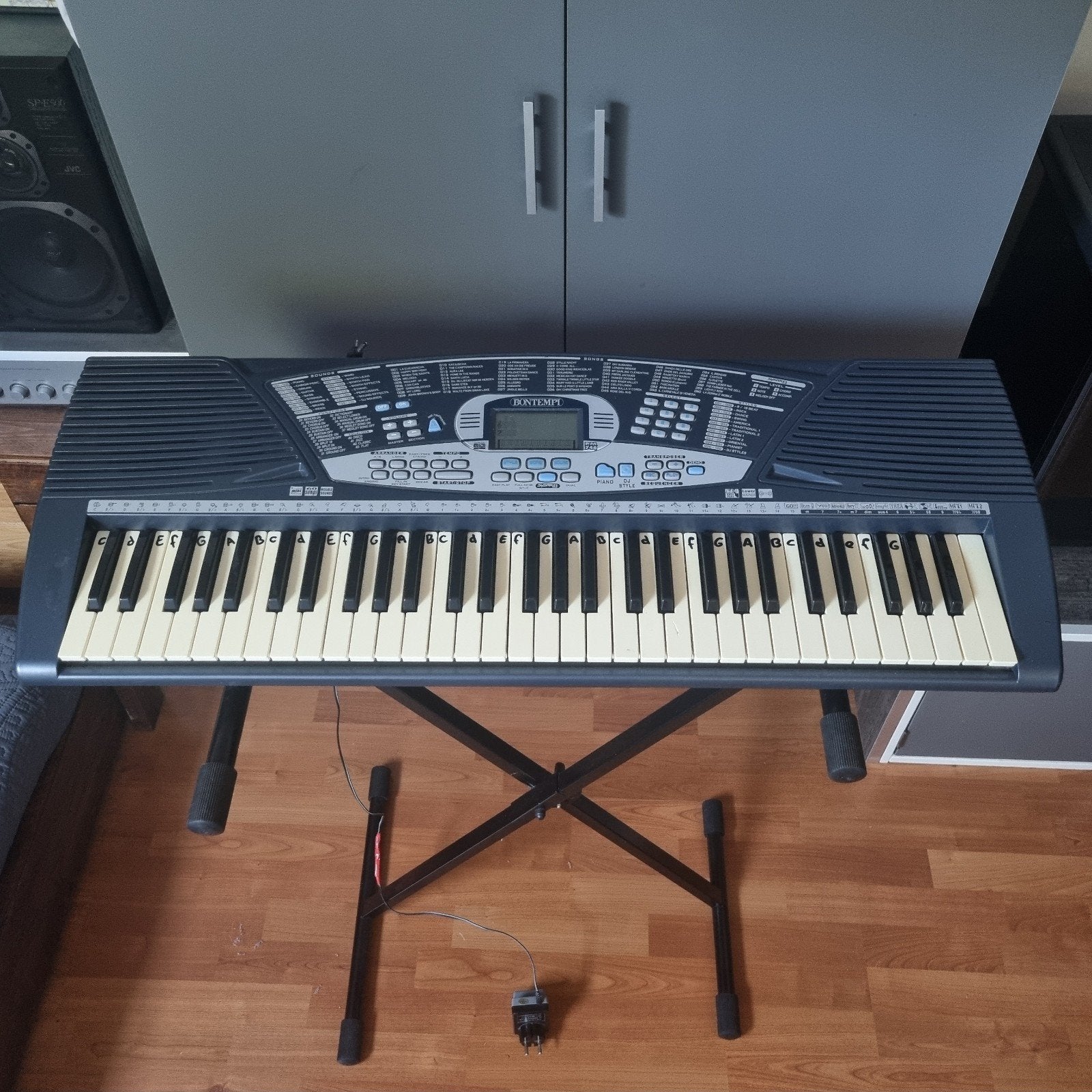Bontempi PM 745 keyboard met standaard, Muziek en Instrumenten, Met standaard, Ophalen, Overige merken, 61 toetsen