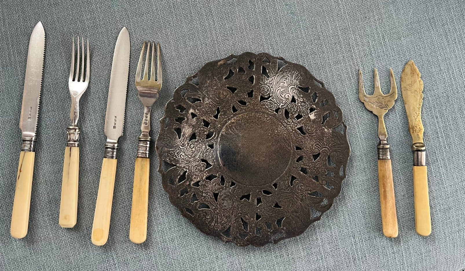 Antiek bestek been en zilver onderzetter, Antiek en Kunst, Ophalen of Verzenden