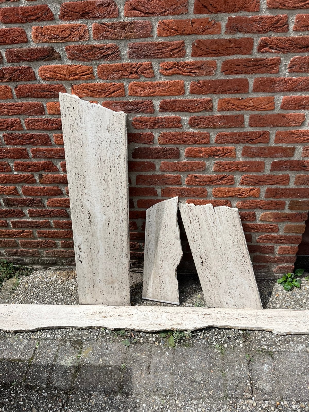 Travertin vensterbanken - hergebruik steen, Doe-het-zelf en Verbouw, Tegels, Ophalen, Gebruikt, Overige typen, Minder dan 5 m²