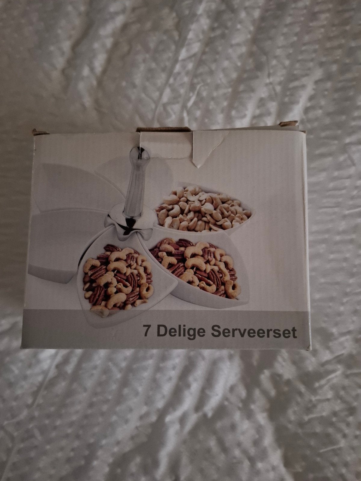 Een leuke 7-delige serveerset van porselein., Ophalen of Verzenden, Nieuw, Porselein, Overige stijlen