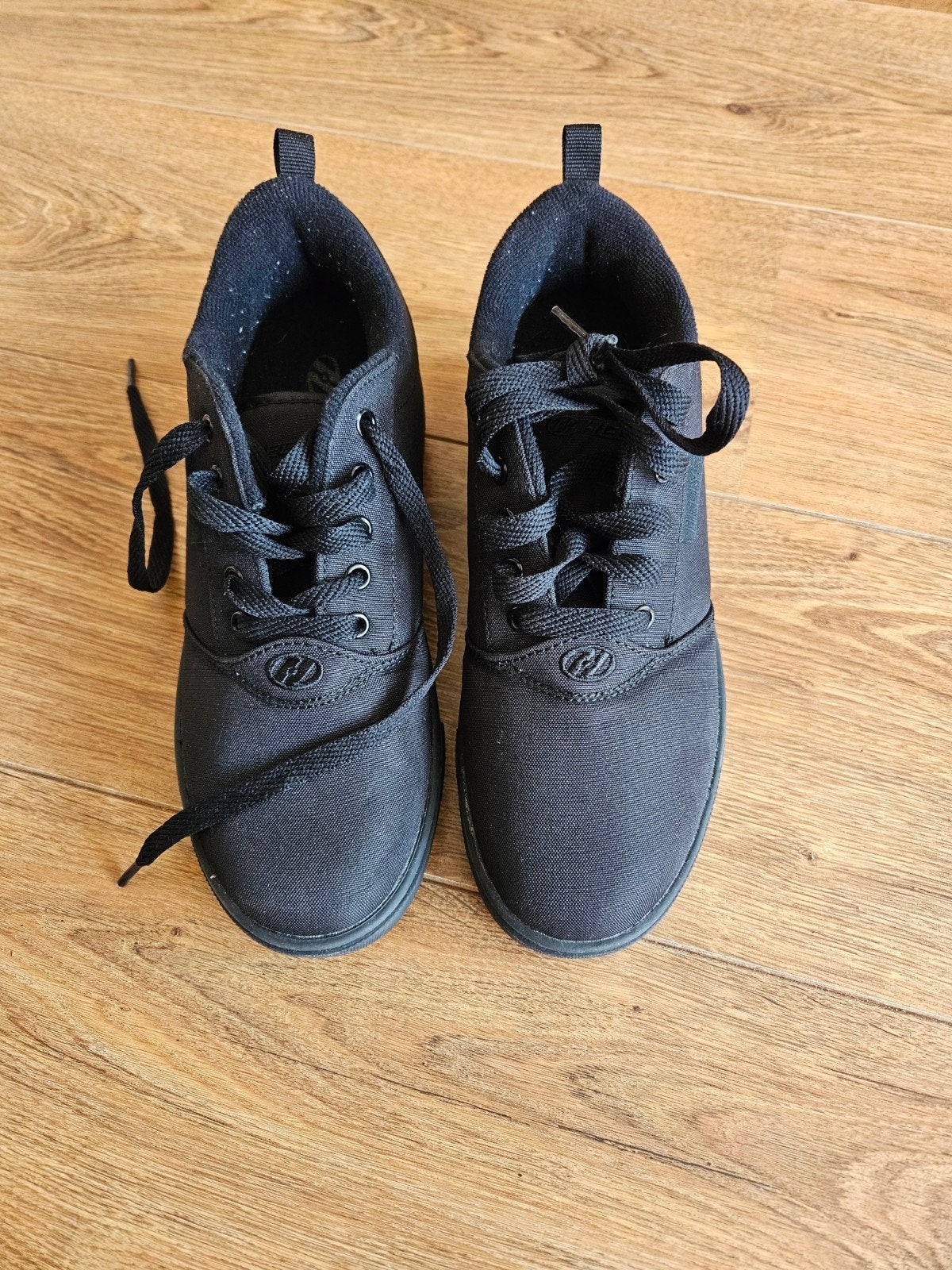 Te koop: Heelys Pro 20  maat 38  Zwart  Nauwelijks gebruikt!, Ophalen of Verzenden, Zo goed als nieuw