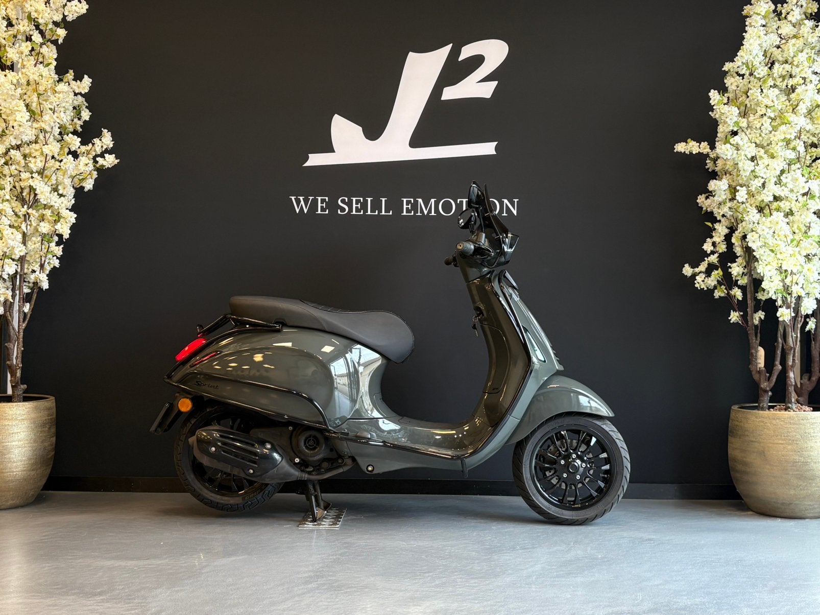 Vespa Sprint | Guerilla Green | Brom | 2020 | 12870 km, Gebruikt, Overige modellen, ., Maximaal 45 km/u