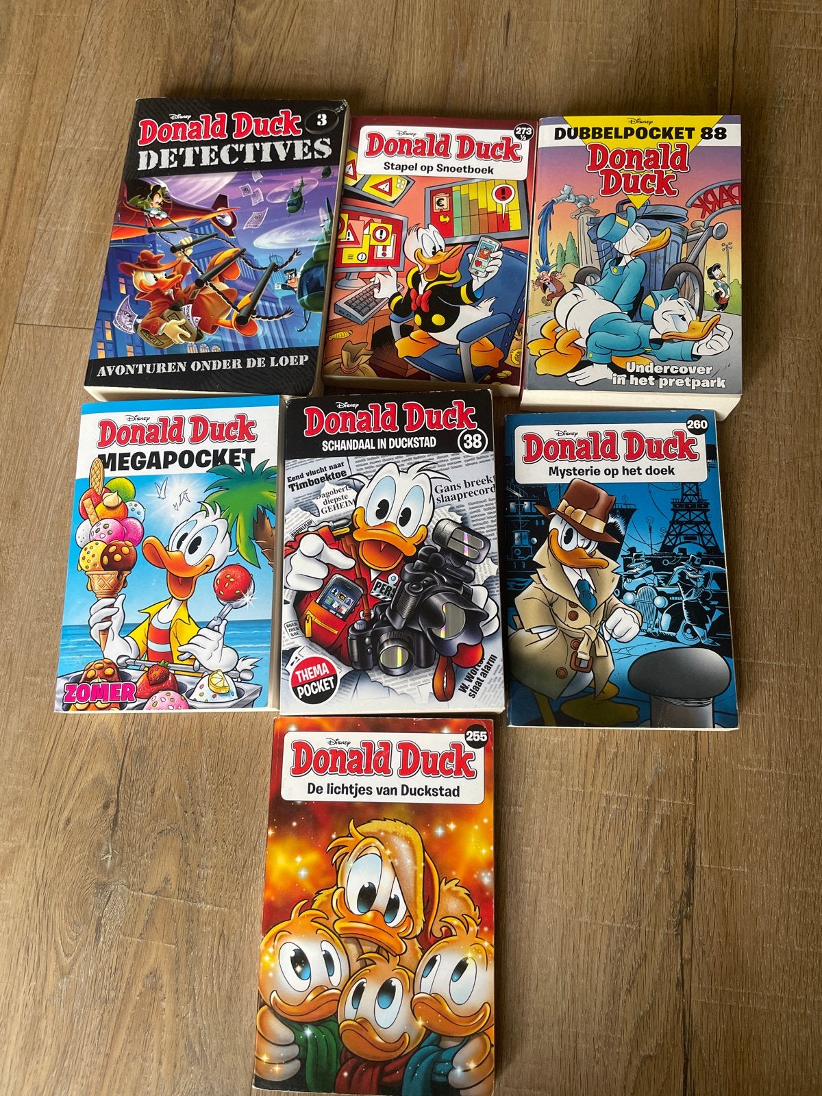 Donald Duck stripboeken collectie - 7 stuks, Meerdere stripboeken, Ophalen, Gelezen