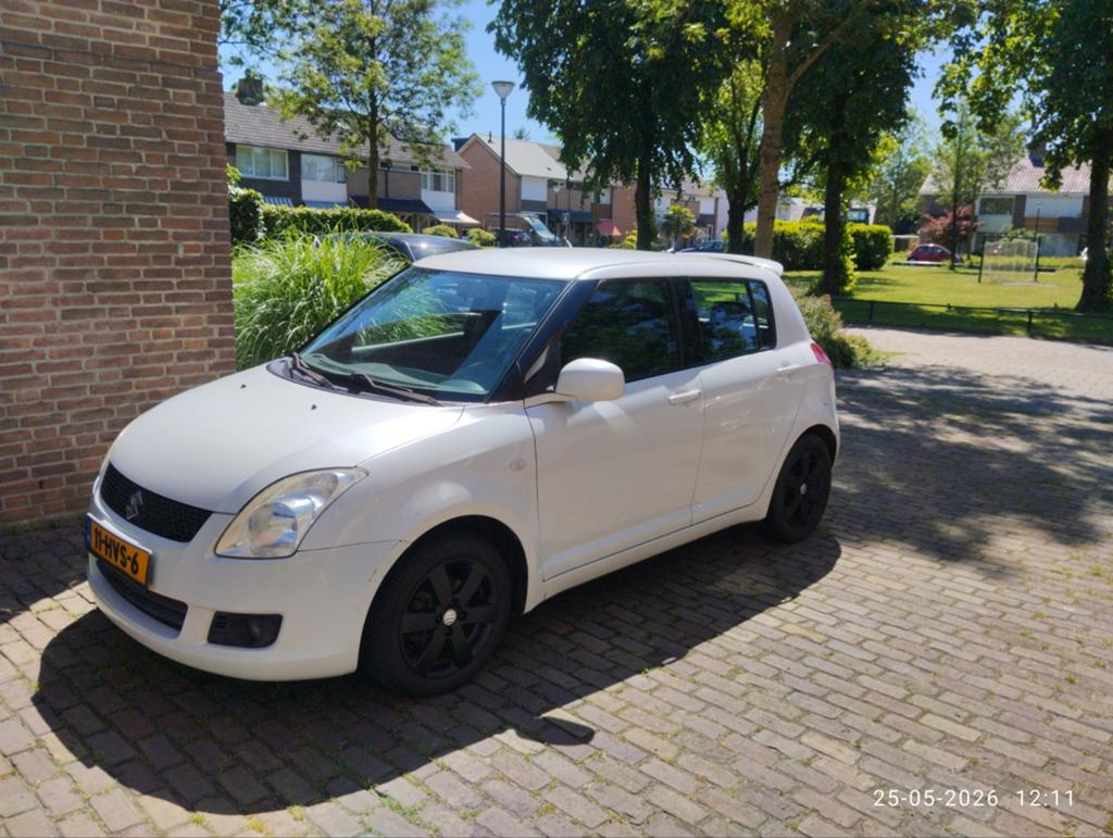 Suzuki Swift 1.3 5DRS 2009 Wit, Ophalen