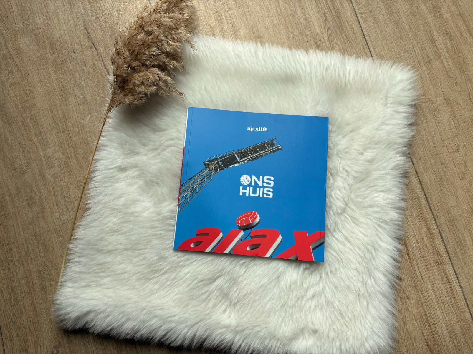 Ajax Life ons huis boek, Ophalen of Verzenden, Nieuw, Balsport