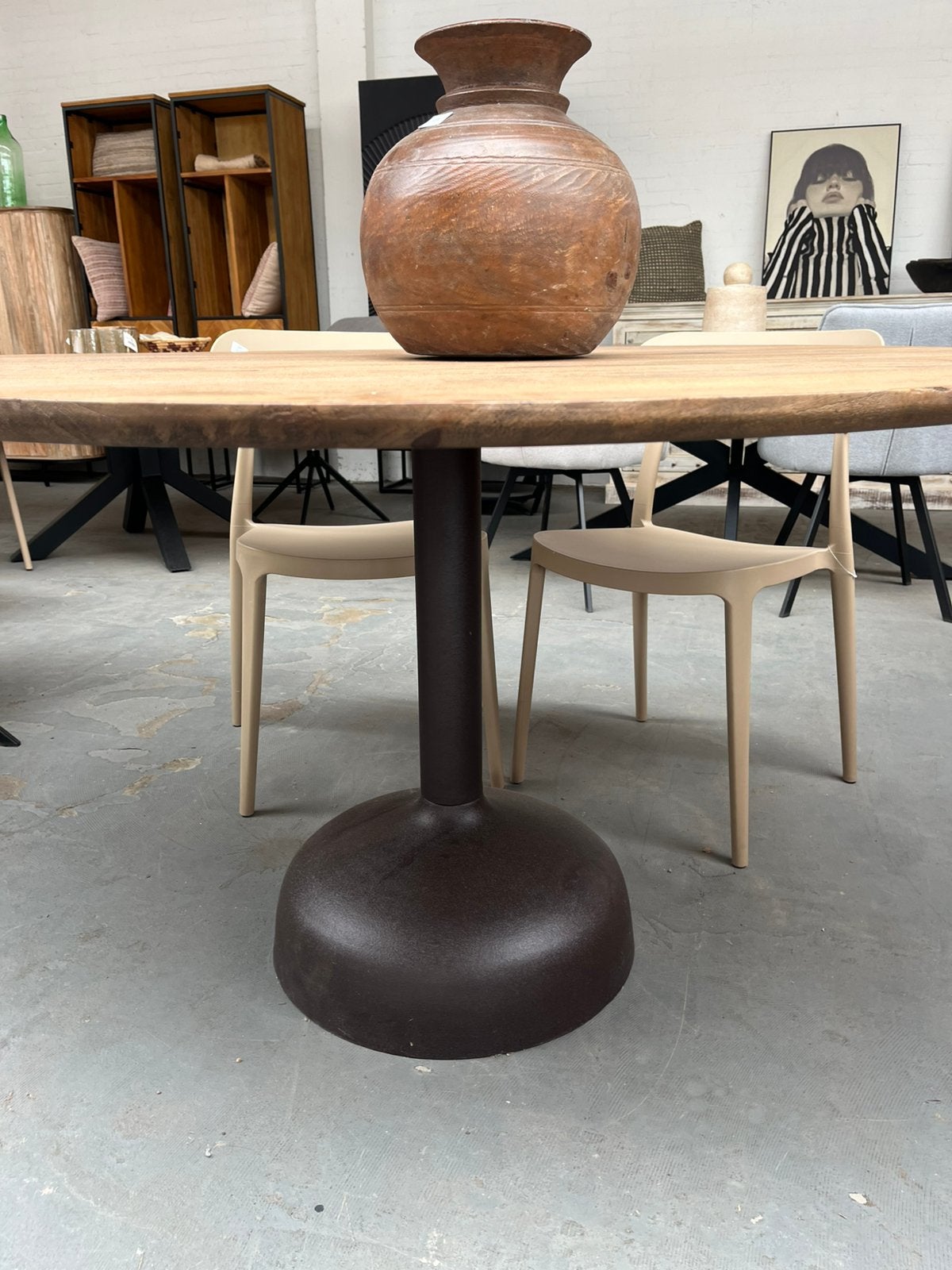 Magazijn leegverkoop ronde eettafel mangohout metaal walnoot, Hout, Nieuw, Ophalen of Verzenden, Info@wkhome.nl